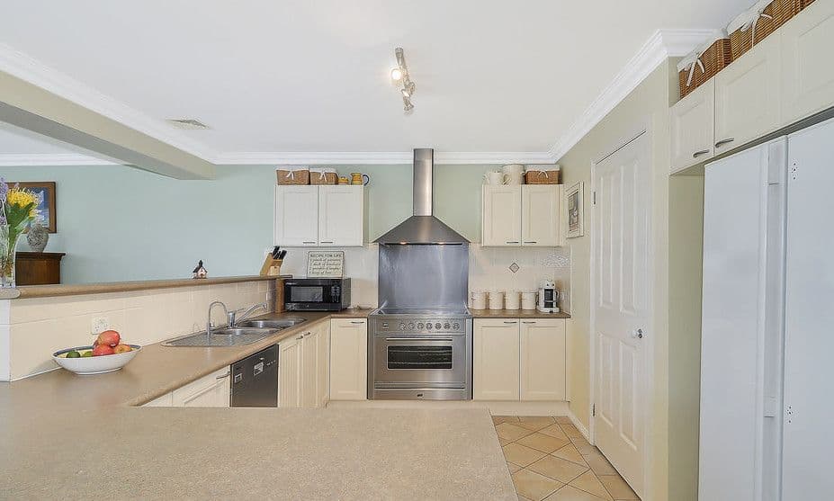 11 Koloona Street, BEROWRA HEIGHTS NSW 2082, Berowra Heights - Thumbnail 3