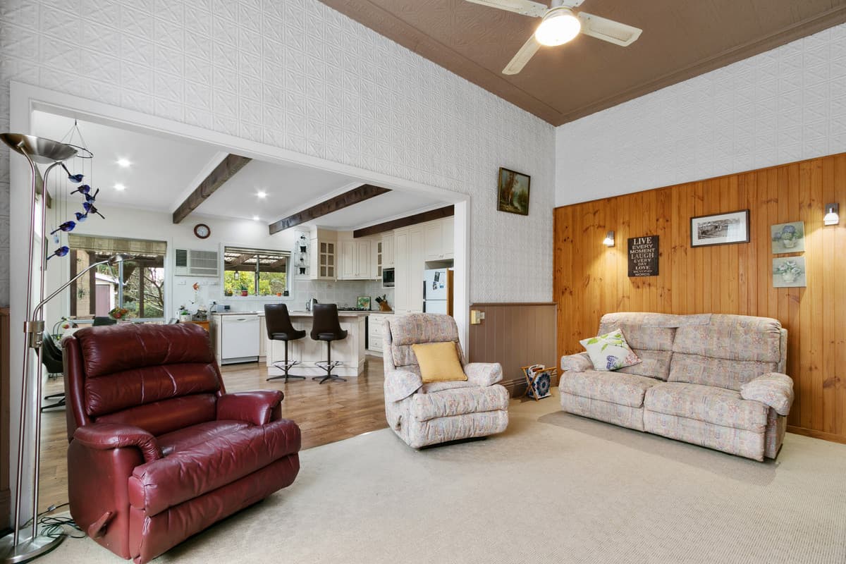 49 Holmes Road, Morwell VIC 3840, Morwell - Thumbnail 3