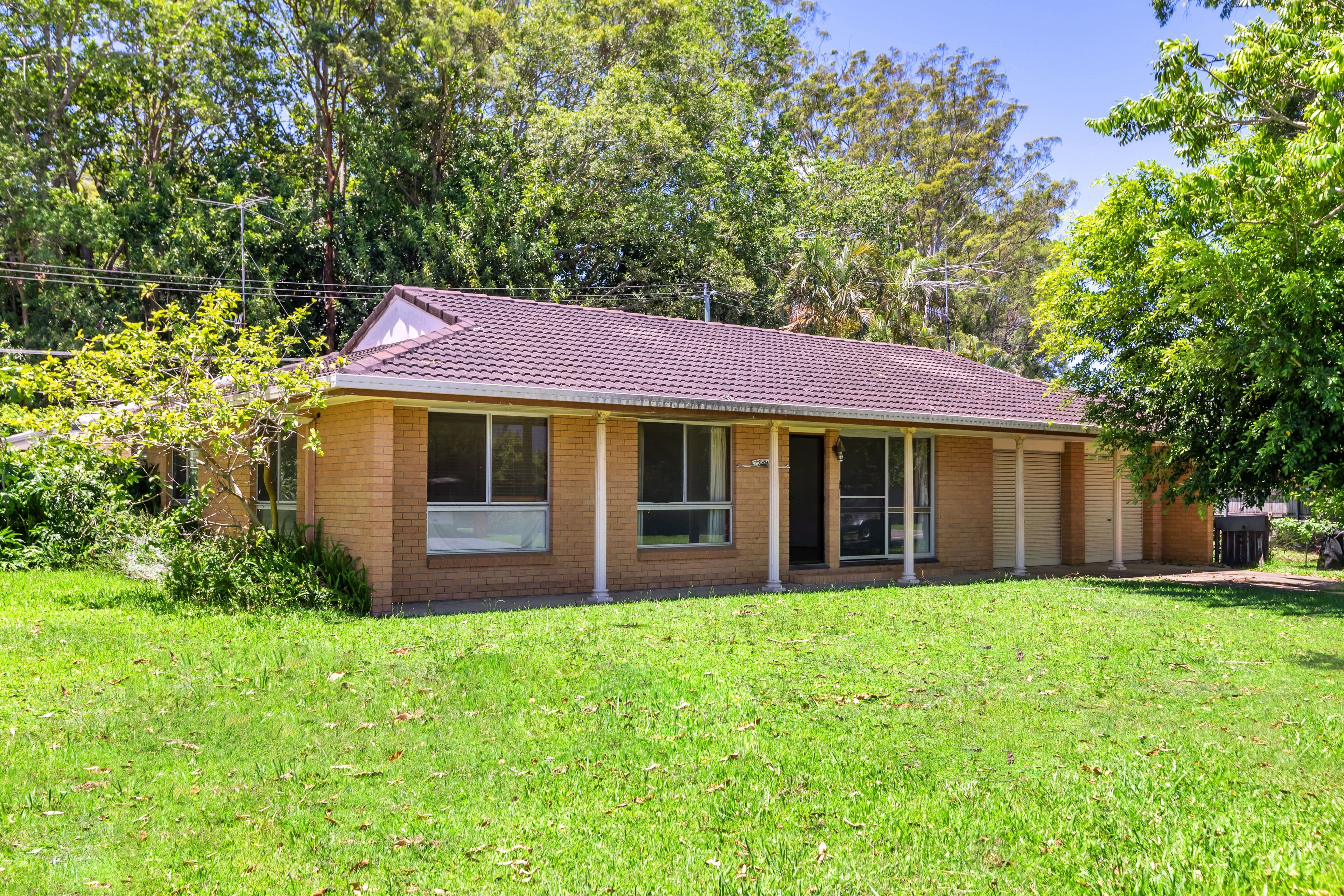 4 DRUMFISH Drive, Currumbin Waters QLD 4223, Currumbin Waters - Image 1