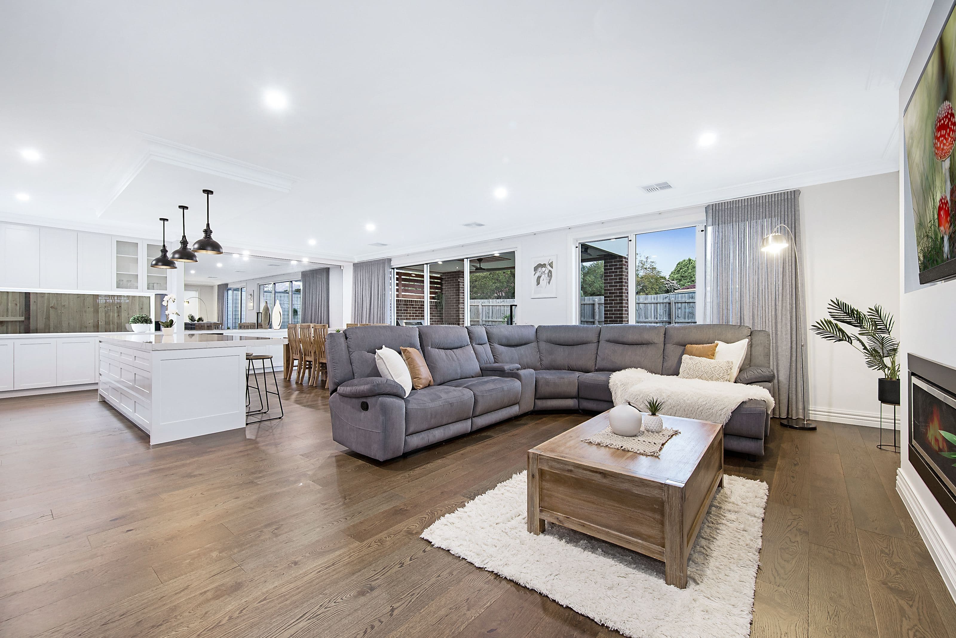 24 Kauri Grove, Glen Waverley VIC 3150, Glen Waverley - Thumbnail 2