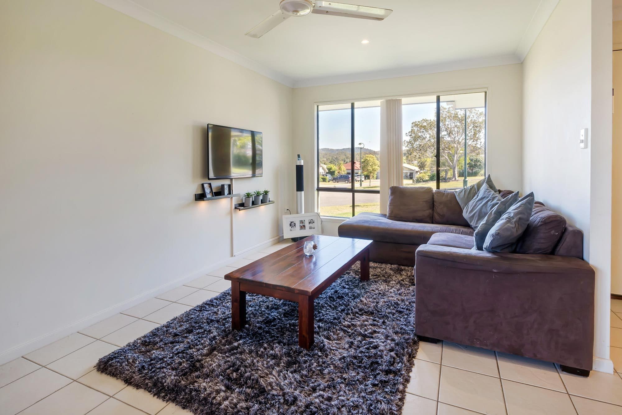 1 Davies Street, Pacific Pines QLD 4211, Pacific Pines - Thumbnail 5