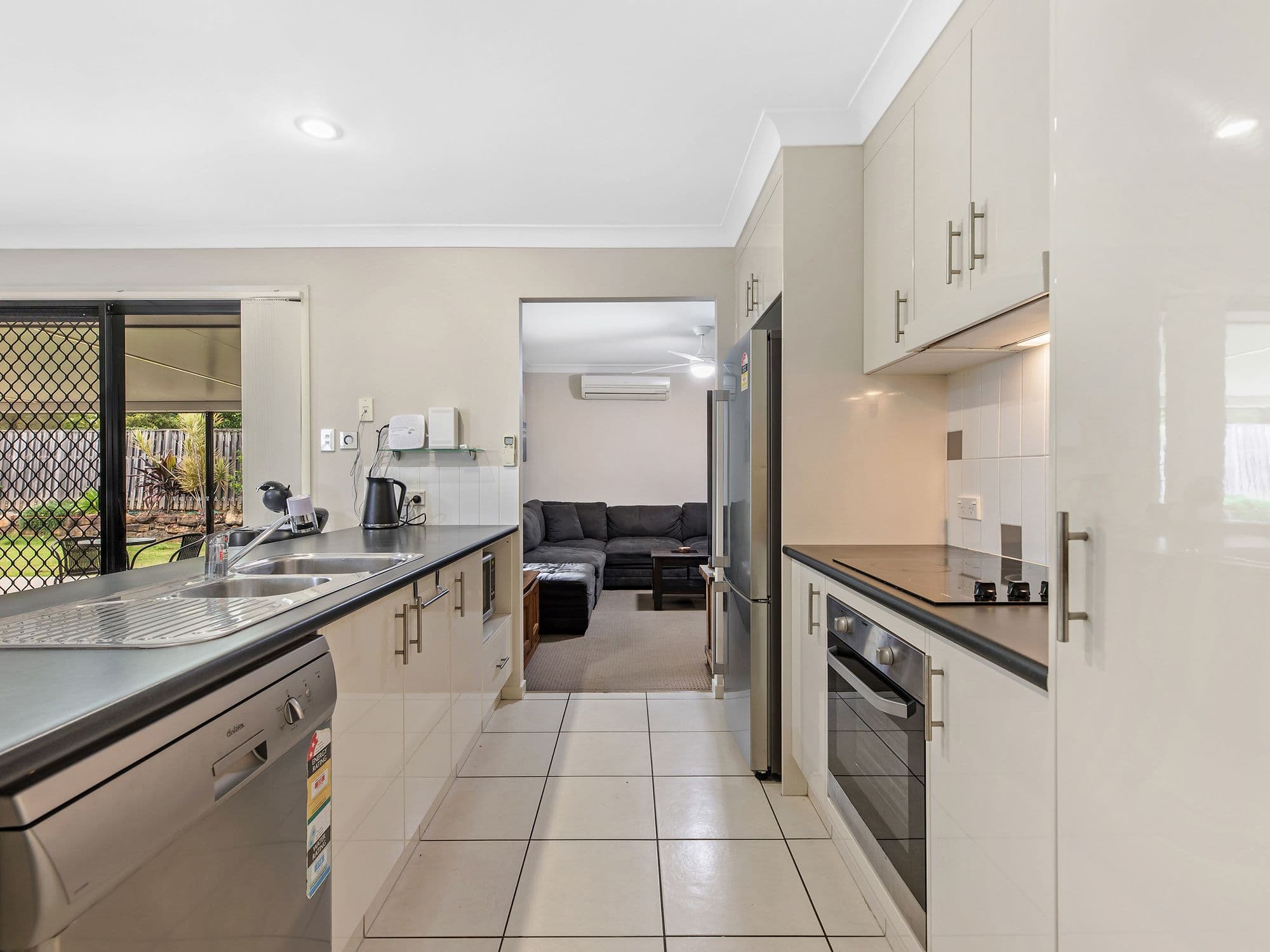 19 Westminster Crescent, Raceview QLD 4305, Raceview - Thumbnail 4