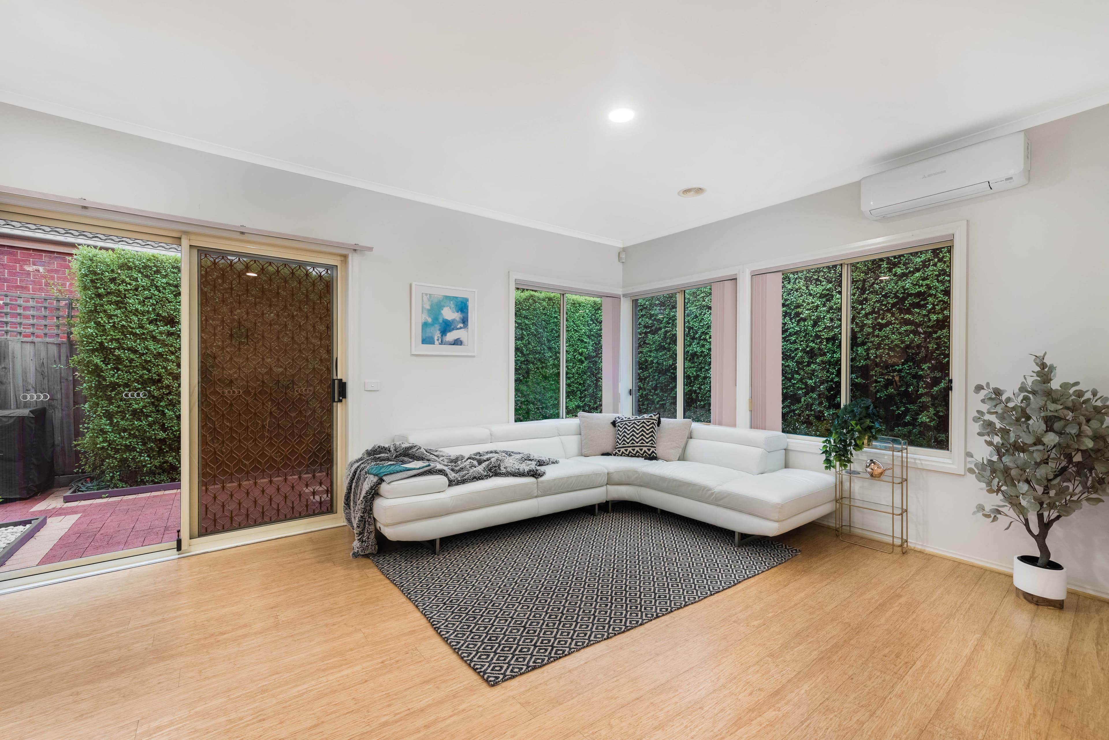 4 Willunga Way, Bundoora VIC 3083, Bundoora - Thumbnail 6