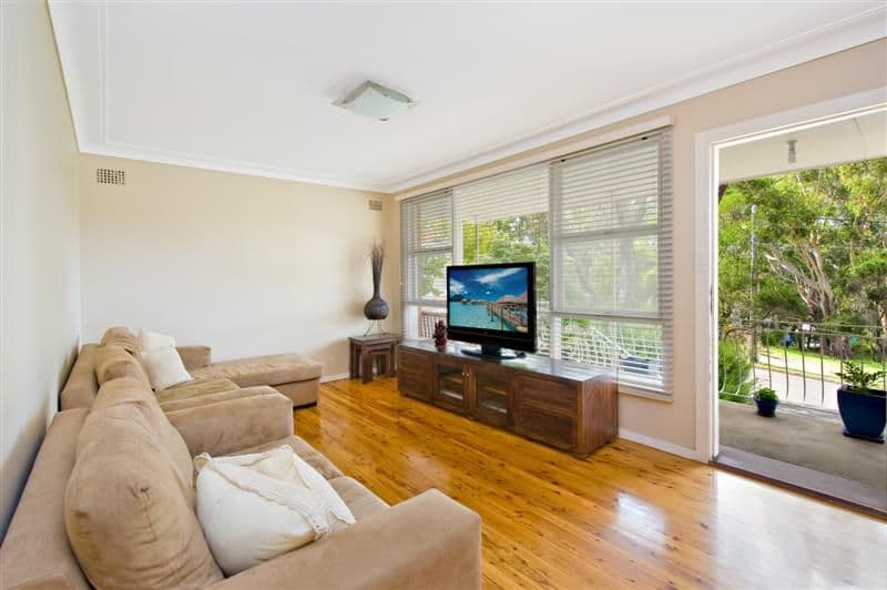 3 Mikarie Place, KIRRAWEE NSW 2232, Kirrawee - Thumbnail 2