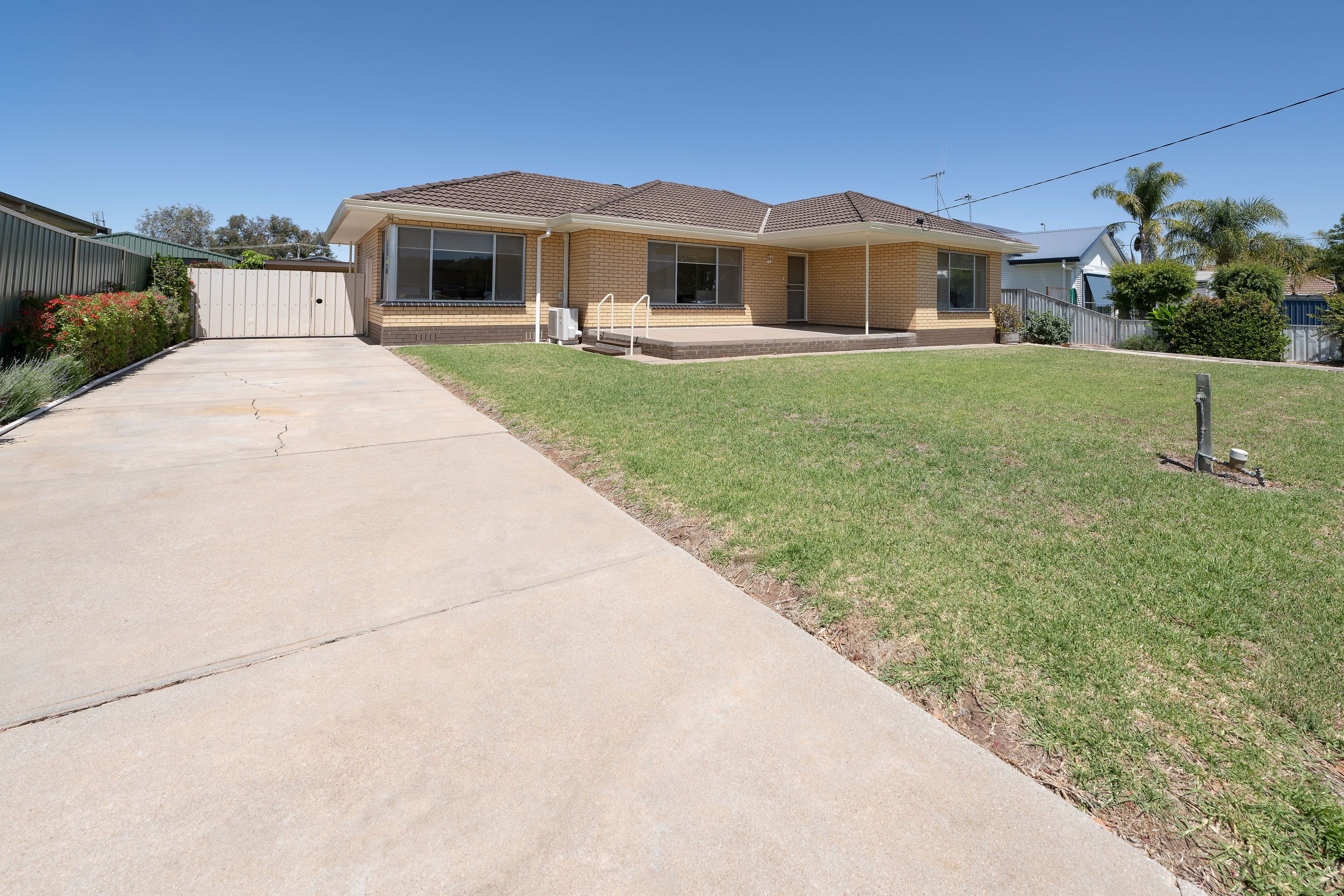 29 Halstead Street, Montello, Montello - Image 1