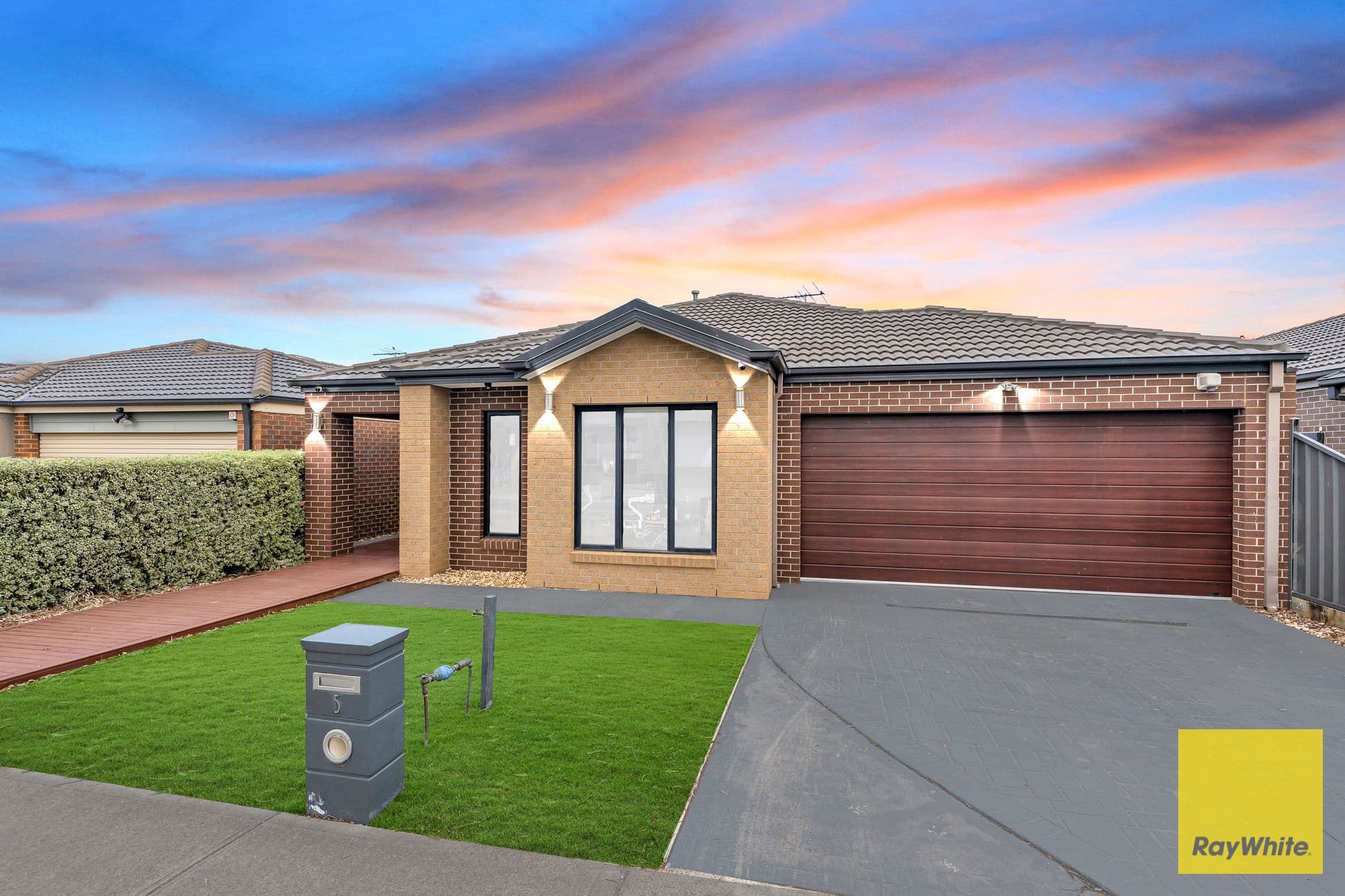 5 Montezuma Avenue, Truganina VIC 3029, Truganina - Thumbnail 3