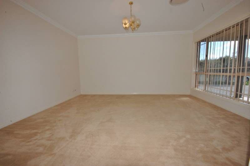 8 Summers Street, GRIFFITH NSW 2680, Griffith - Thumbnail 2