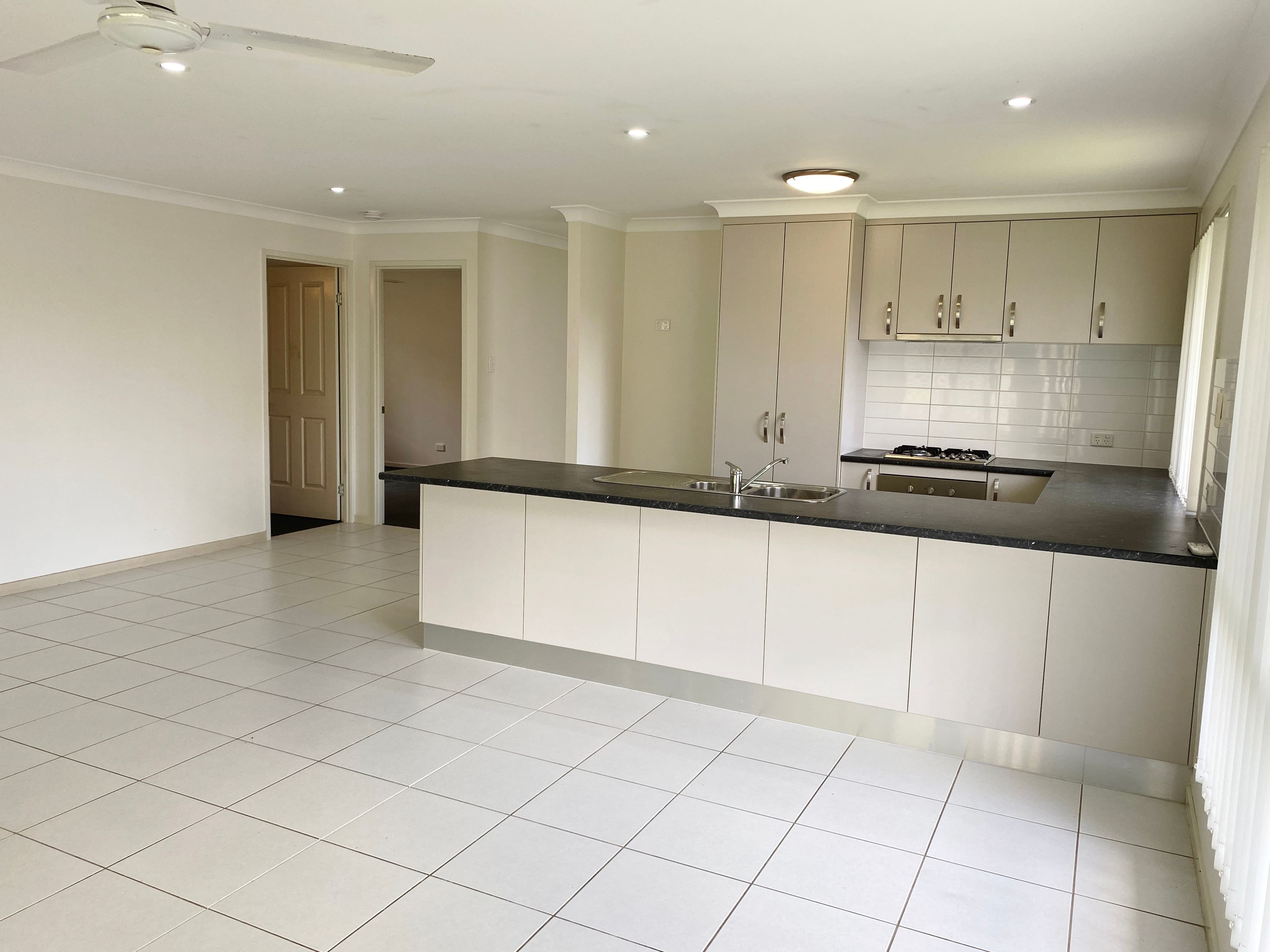 54 Briffney Street, Kirkwood QLD 4680, Kirkwood - Thumbnail 7