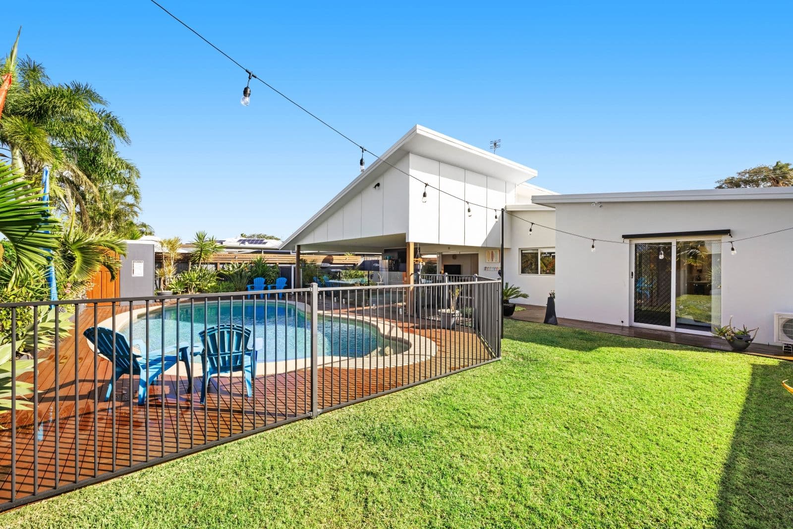 16 Malkana Crescent, Buddina QLD 4575, Buddina - Thumbnail 2