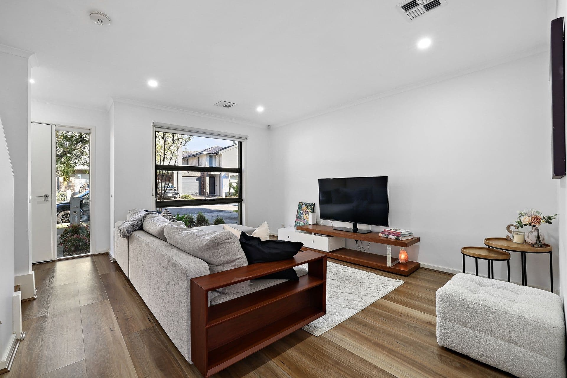 44 Ellis Park Avenue, Mulgrave VIC 3170, Mulgrave - Thumbnail 2