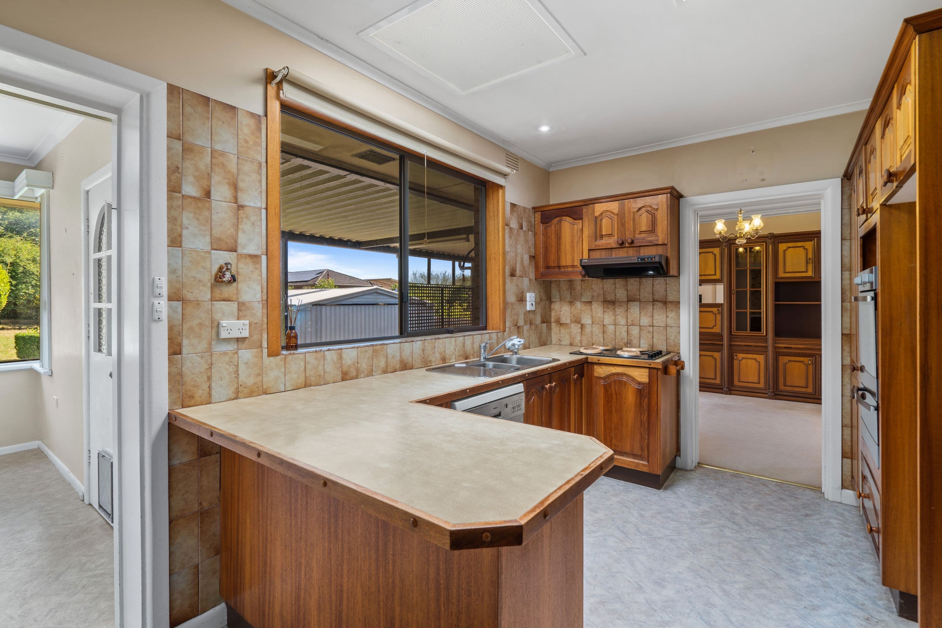 10 Barlyn Road, Mount Waverley VIC 3149, Mount Waverley - Thumbnail 5