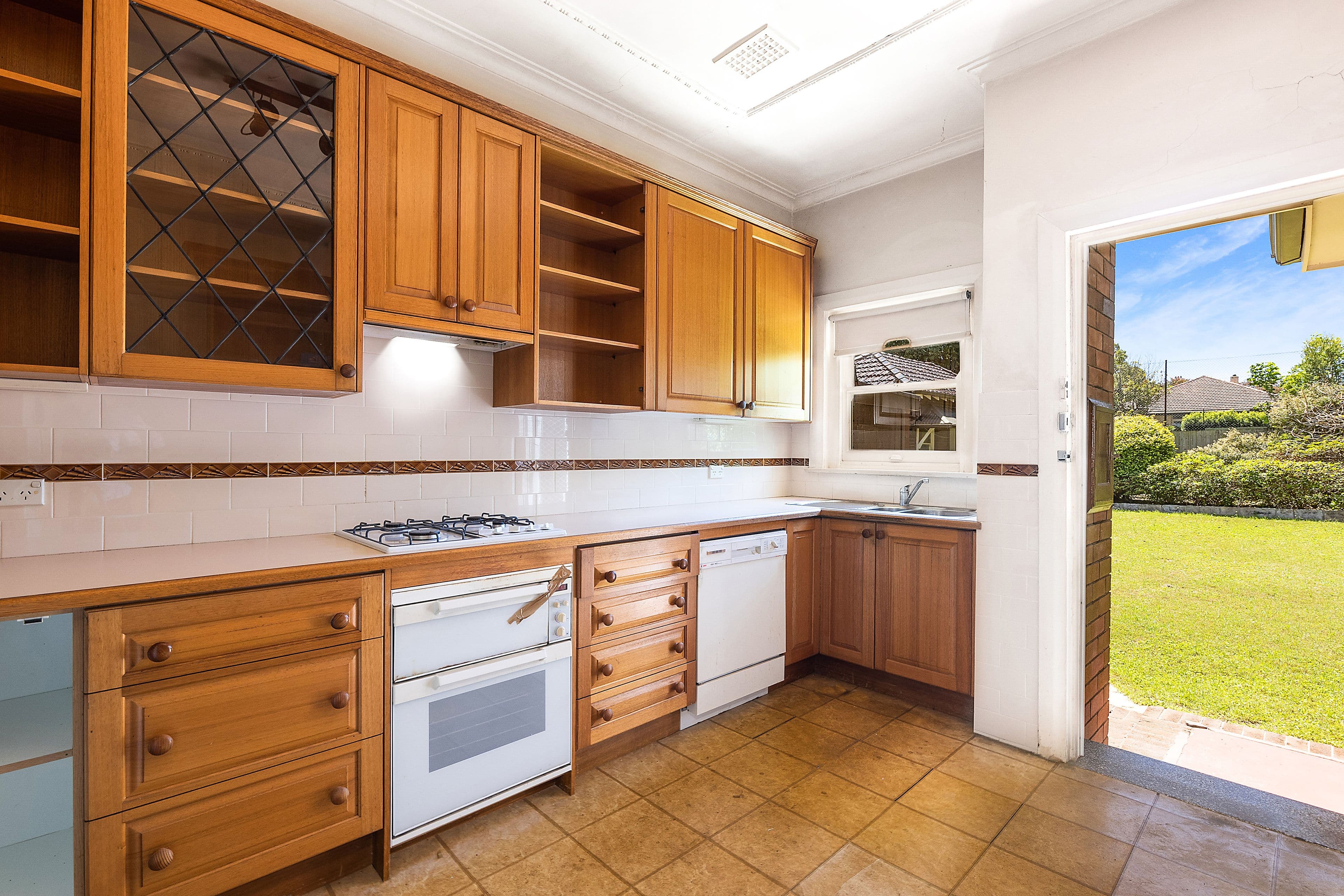 23 Clermiston Avenue, Roseville NSW 2069, Roseville - Thumbnail 4