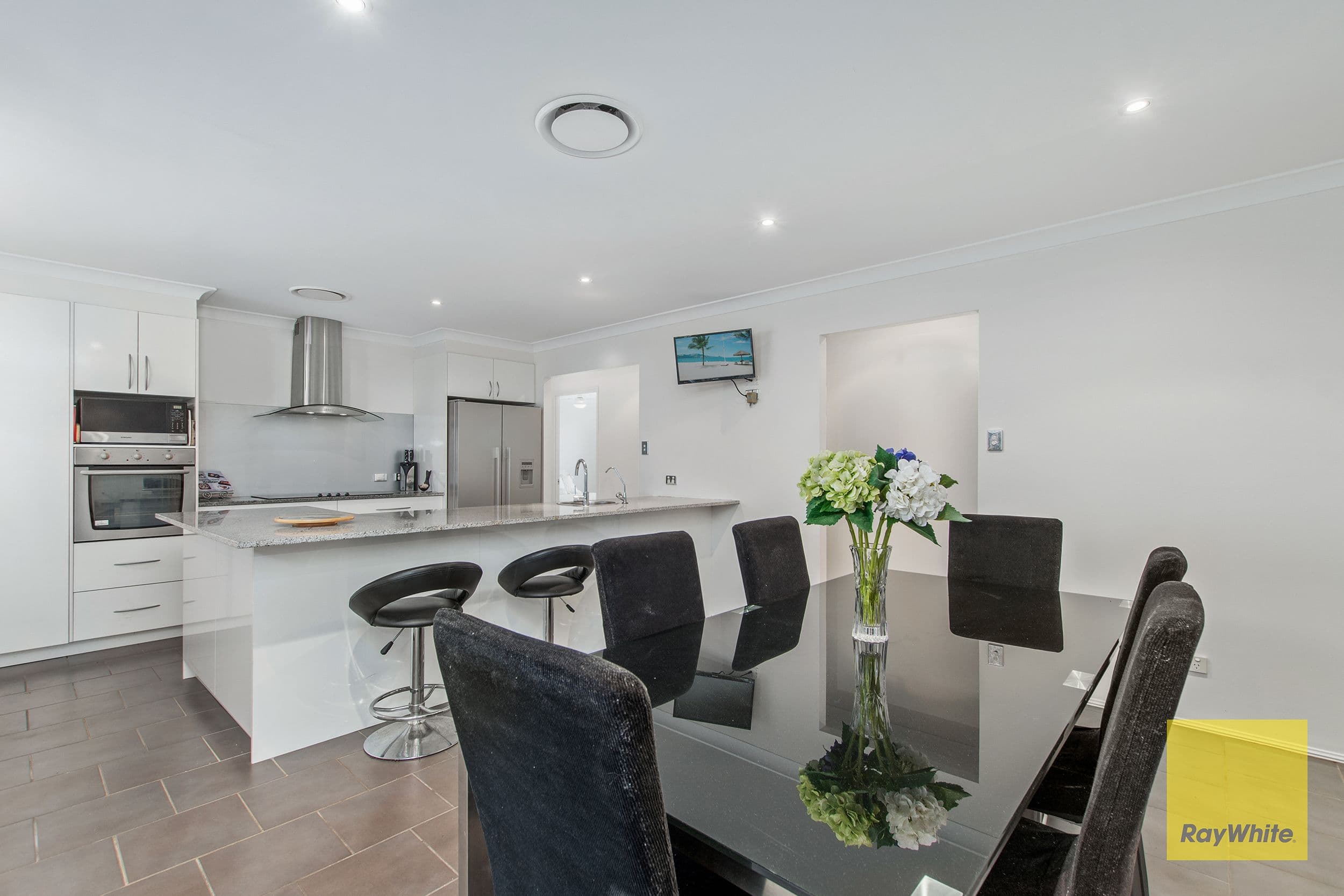 18 Nelson Street, Umina Beach NSW 2257, Umina Beach - Thumbnail 4