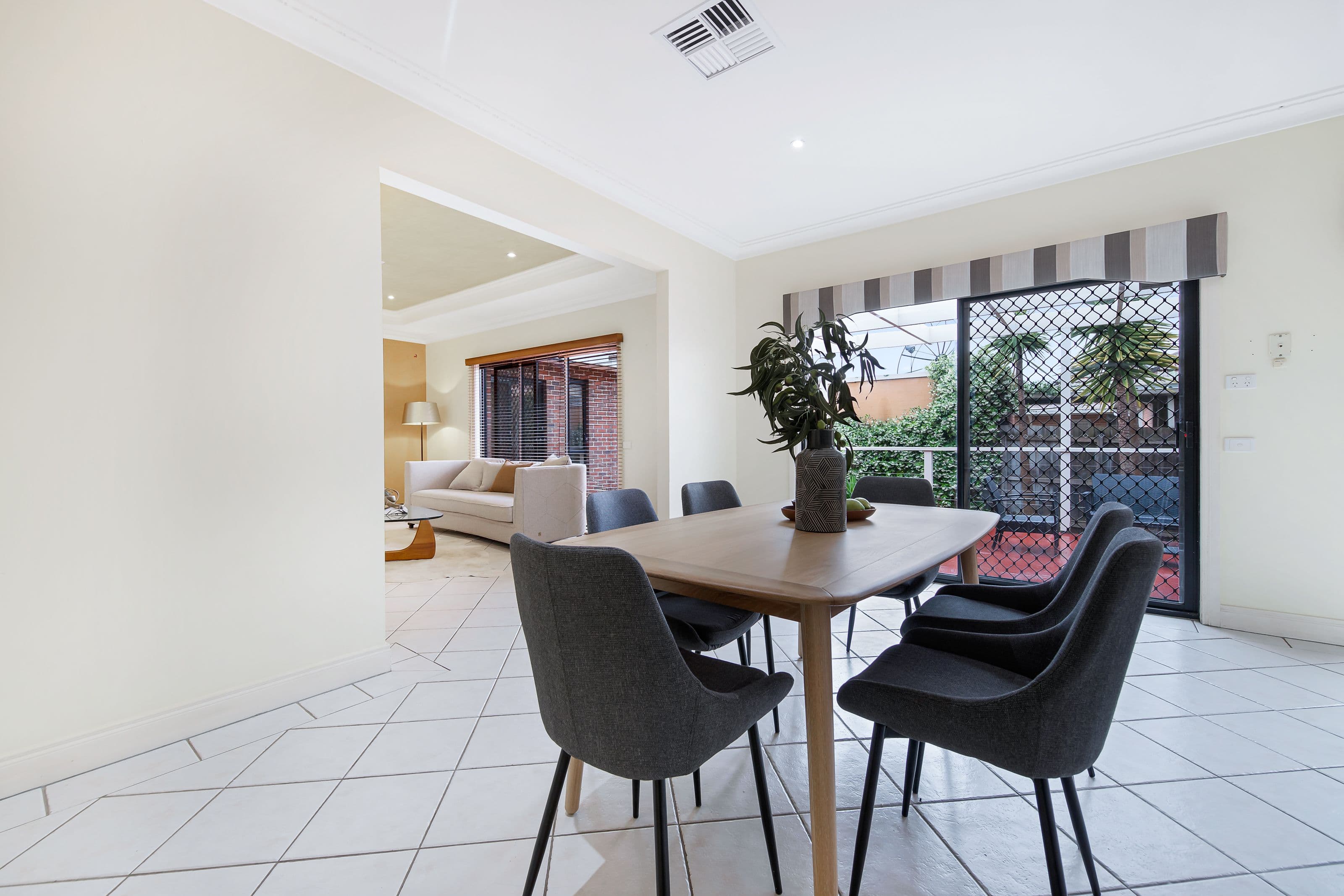 77 Ormond Road, Clayton VIC 3168, Clayton - Thumbnail 5
