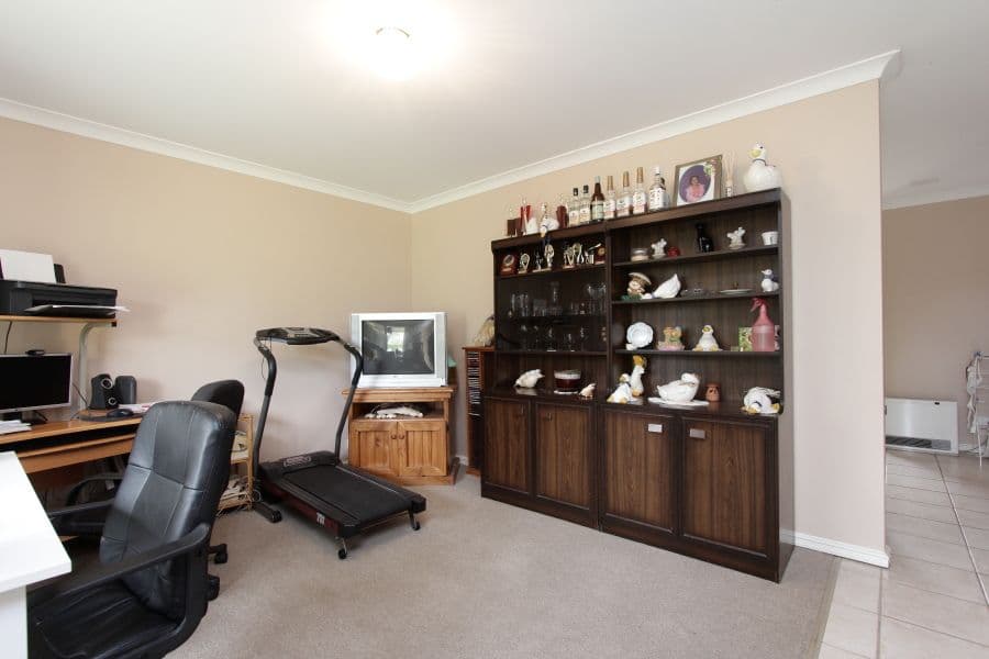 2 Grimsel Court, COODANUP WA 6210, Coodanup - Thumbnail 8