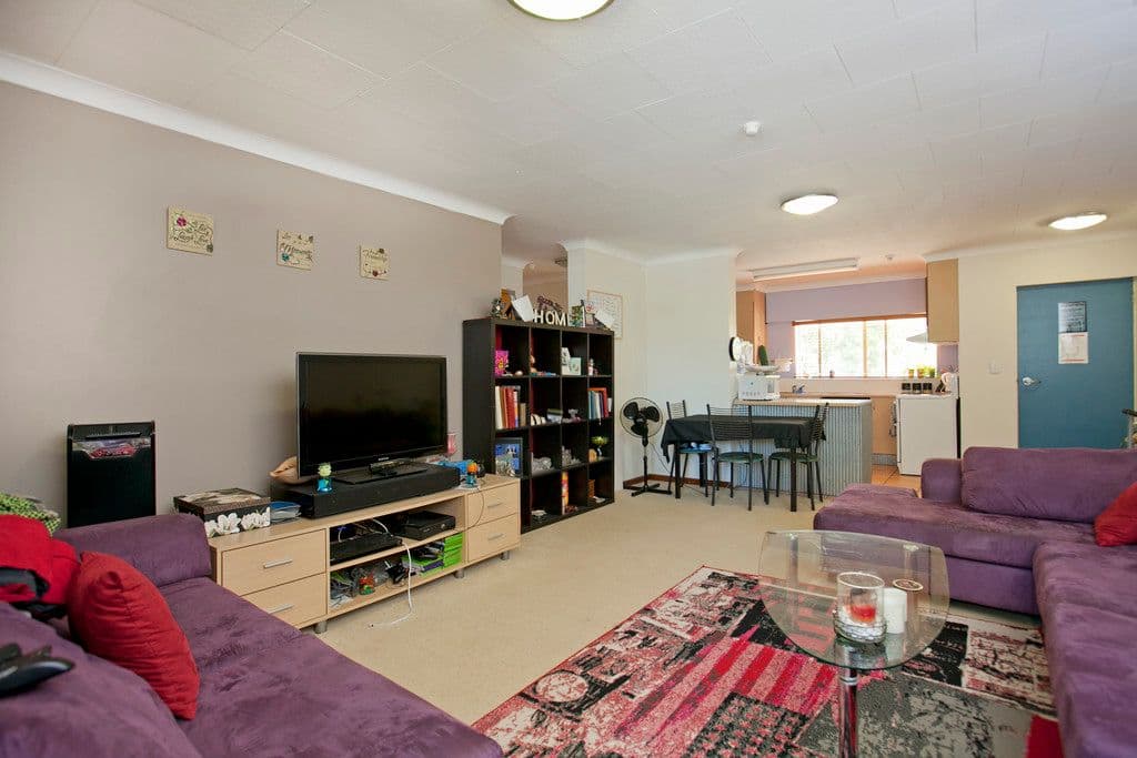 11 Wharf Street, CLEVELAND QLD 4163, Cleveland - Thumbnail 2