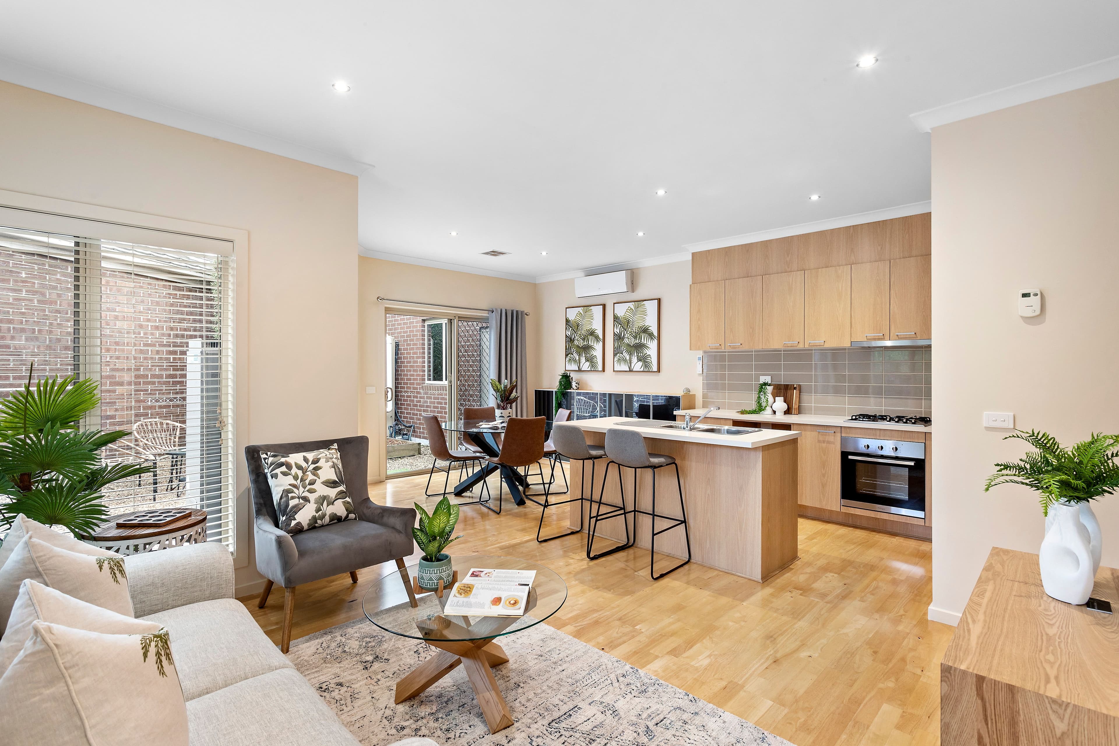 32 Kumara Circuit, South Morang VIC 3752, South Morang - Thumbnail 3