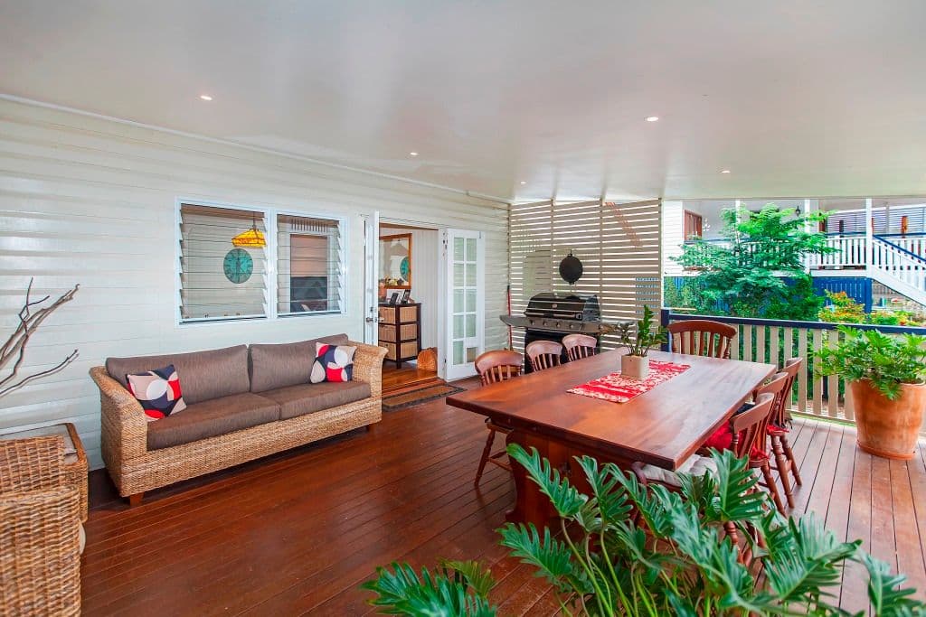 20 Robinson Street, SHORNCLIFFE QLD 4017, Shorncliffe - Thumbnail 2