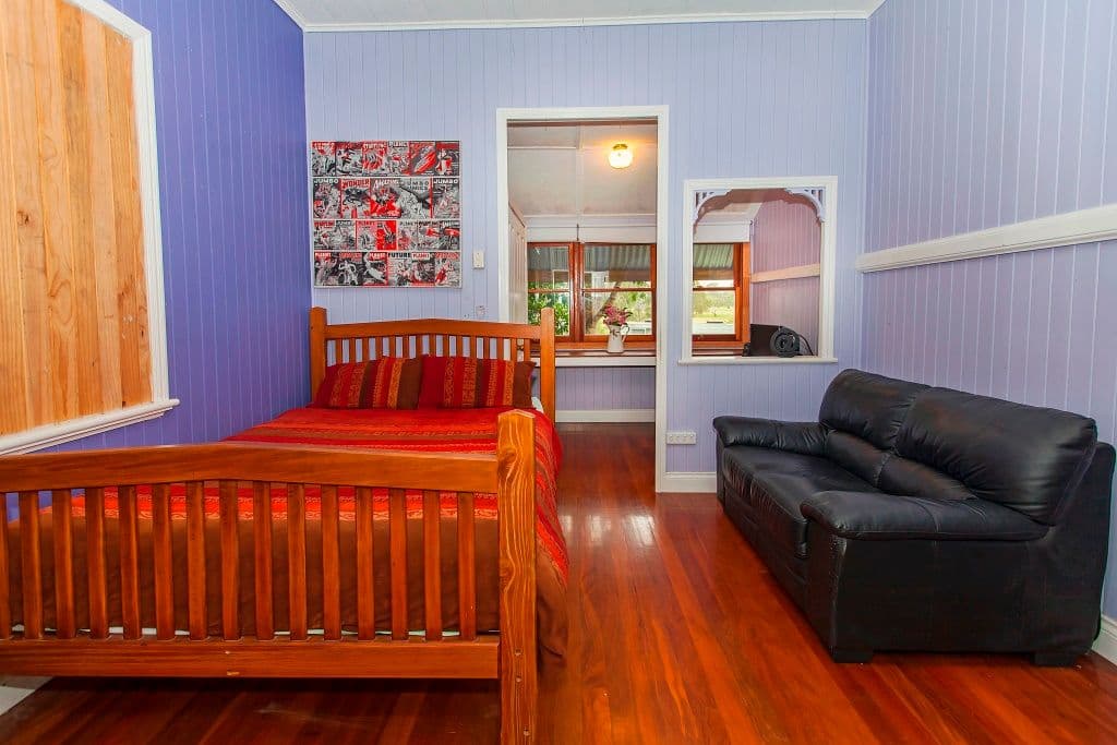 20 Robinson Street, SHORNCLIFFE QLD 4017, Shorncliffe - Thumbnail 6