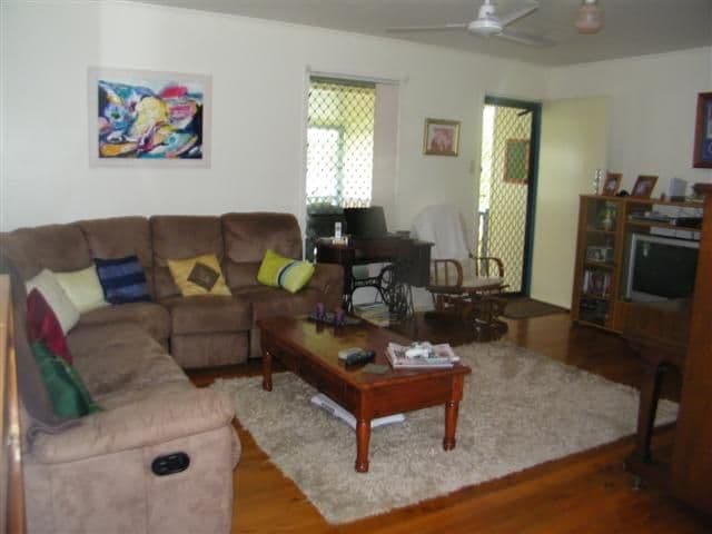 7 Starmer Court, GLADSTONE QLD 4680, West Gladstone - Thumbnail 2
