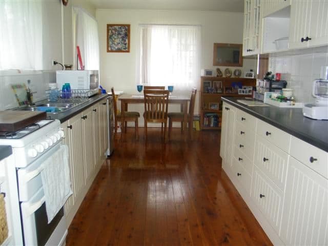 7 Starmer Court, GLADSTONE QLD 4680, West Gladstone - Thumbnail 3