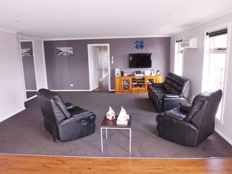 15 Berkshire Parade, PENGUIN TAS 7316, Penguin - Thumbnail 7