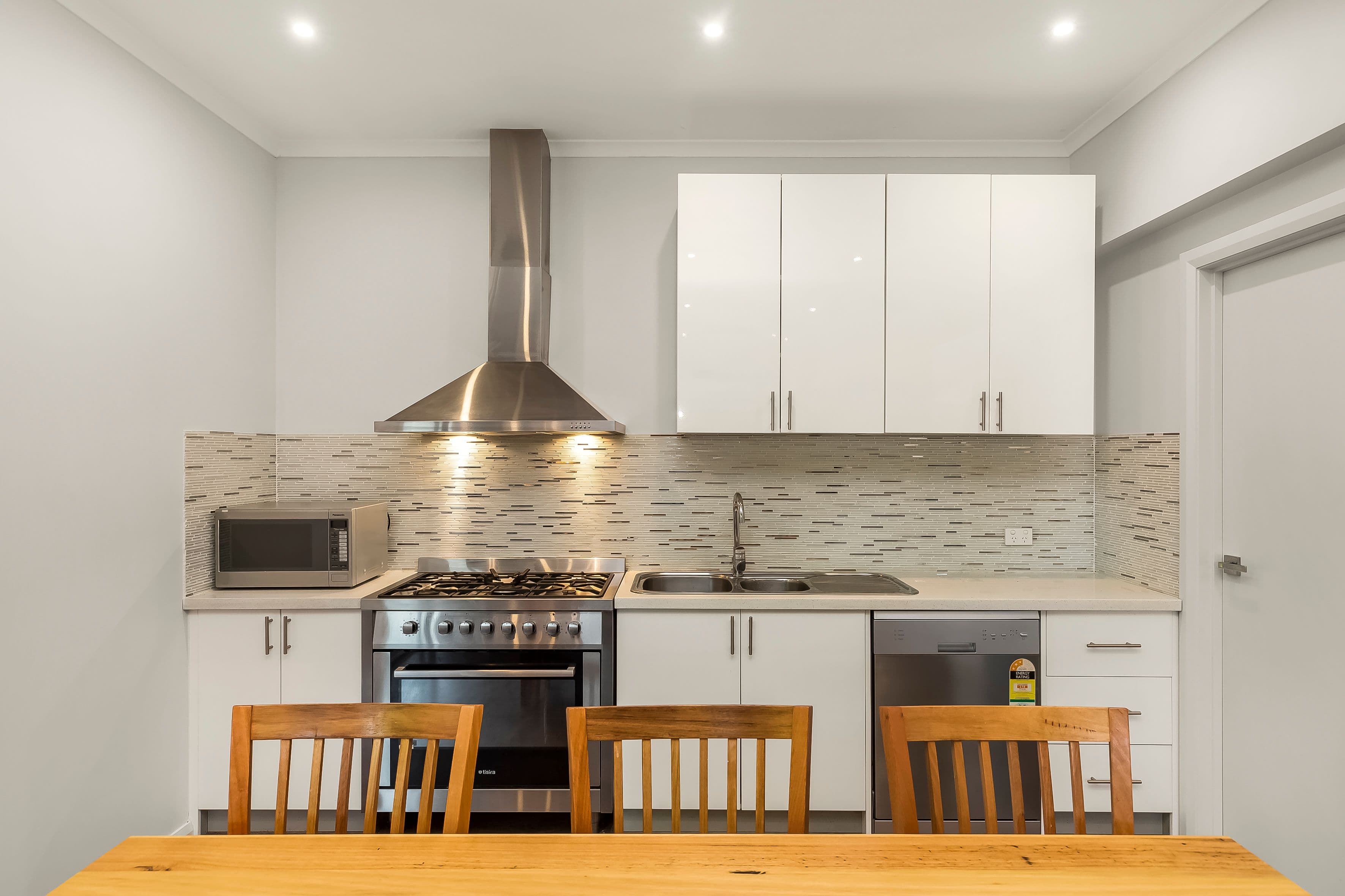 26 Lerina Street, Oakleigh East VIC 3166, Oakleigh East - Thumbnail 4