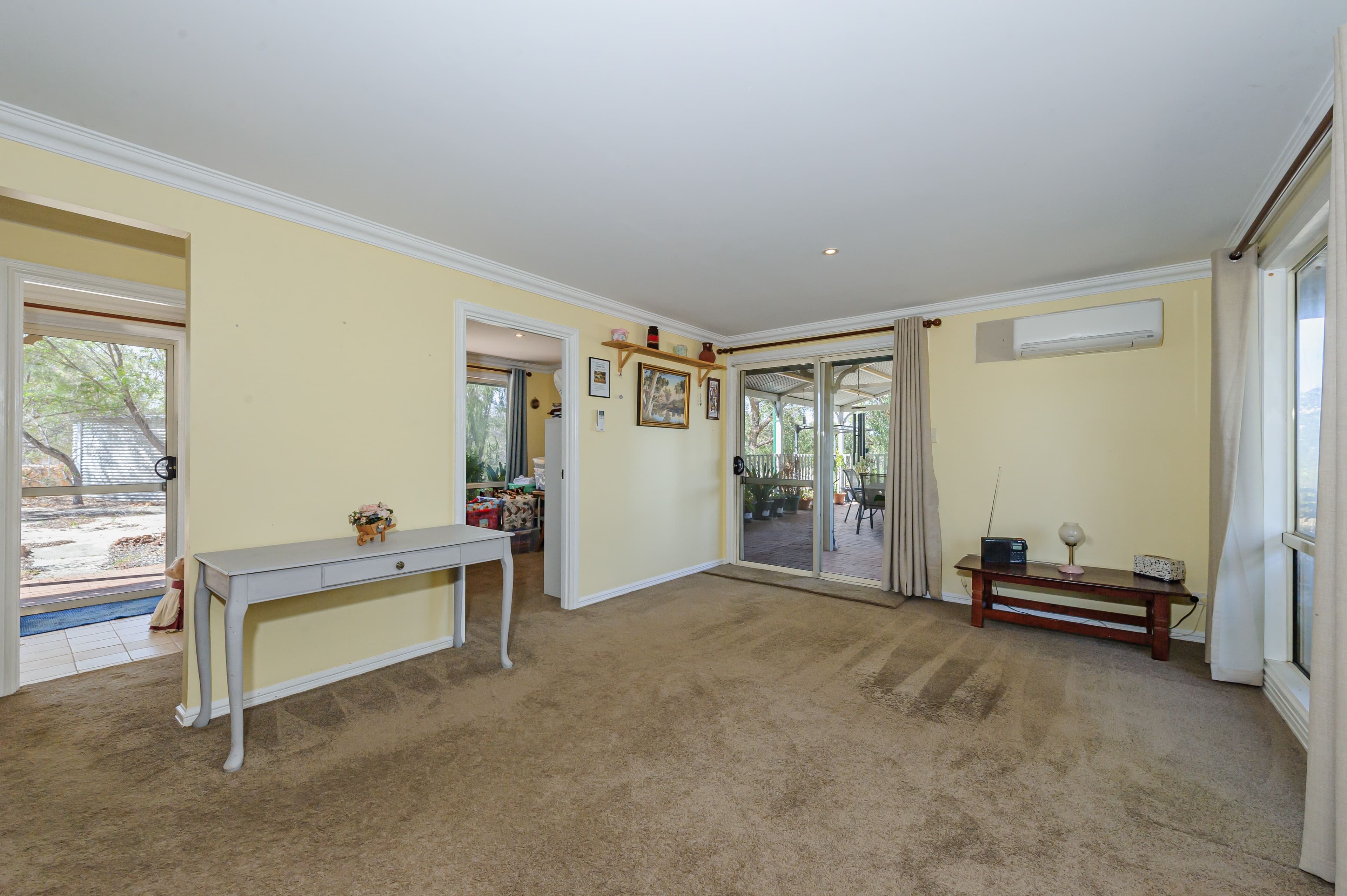 16 BLUE GUM Way, Chittering WA 6084, Chittering - Thumbnail 5