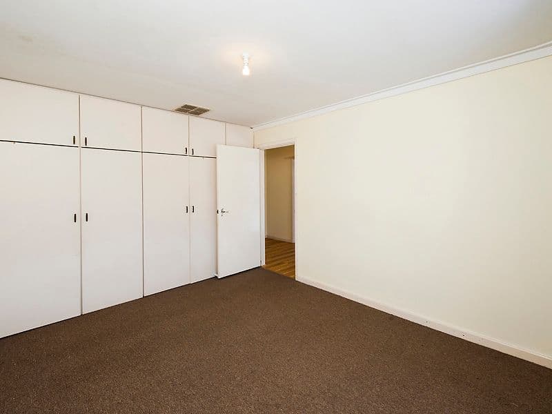 63 Axminster Street, Warnbro WA 6169, Warnbro - Thumbnail 5