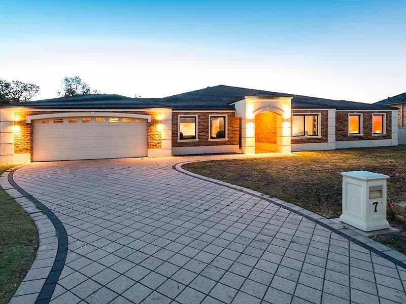 7 The Dell, Canning Vale WA 6155, Canning Vale - Thumbnail 2