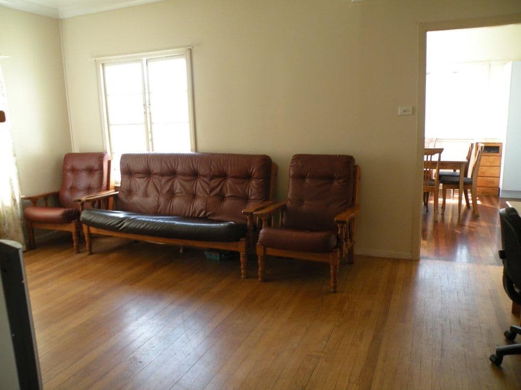 246 Elphinstone Street, KOONGAL QLD 4701, Koongal - Thumbnail 7