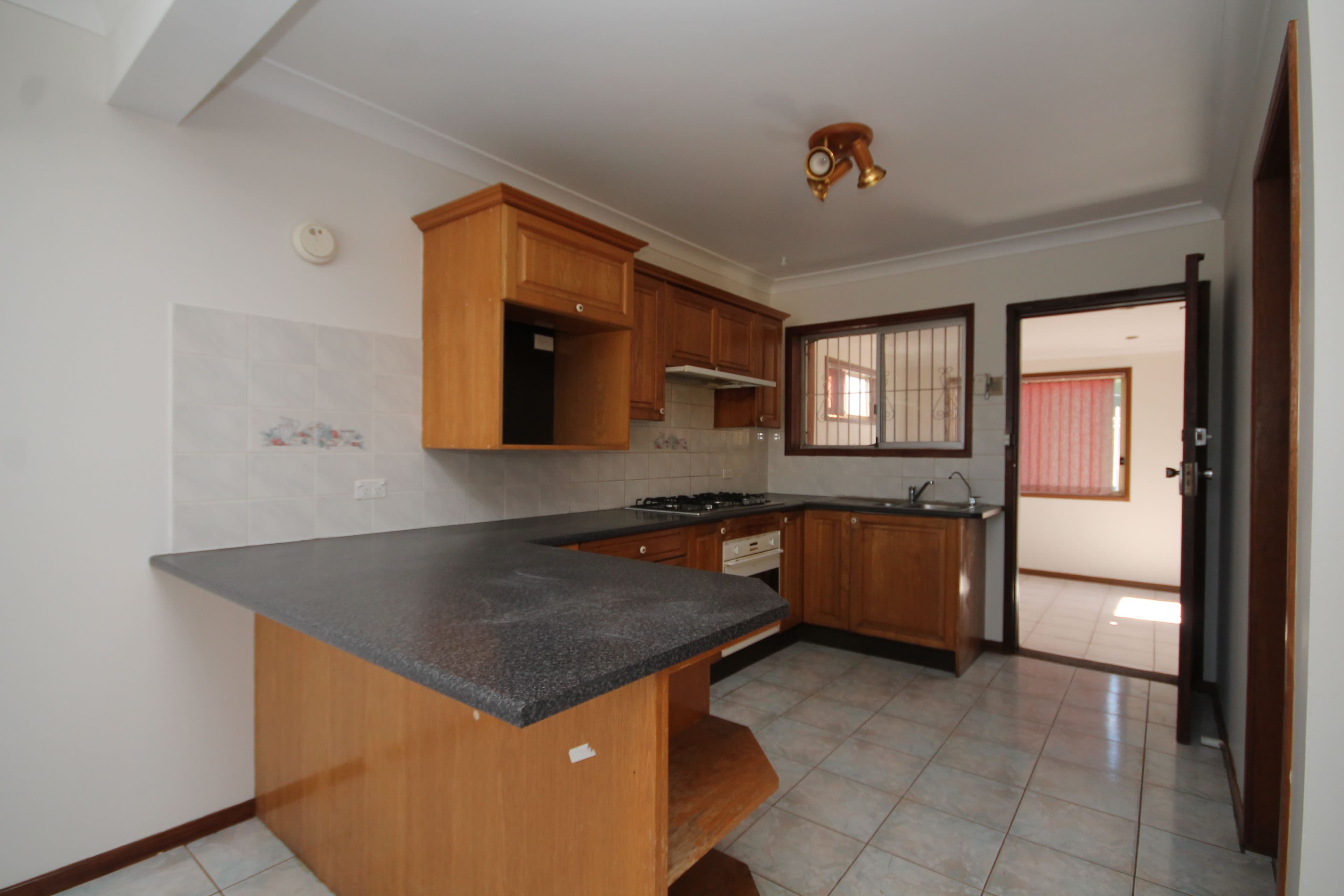 24 Tantani Avenue, Green Valley - Thumbnail 3