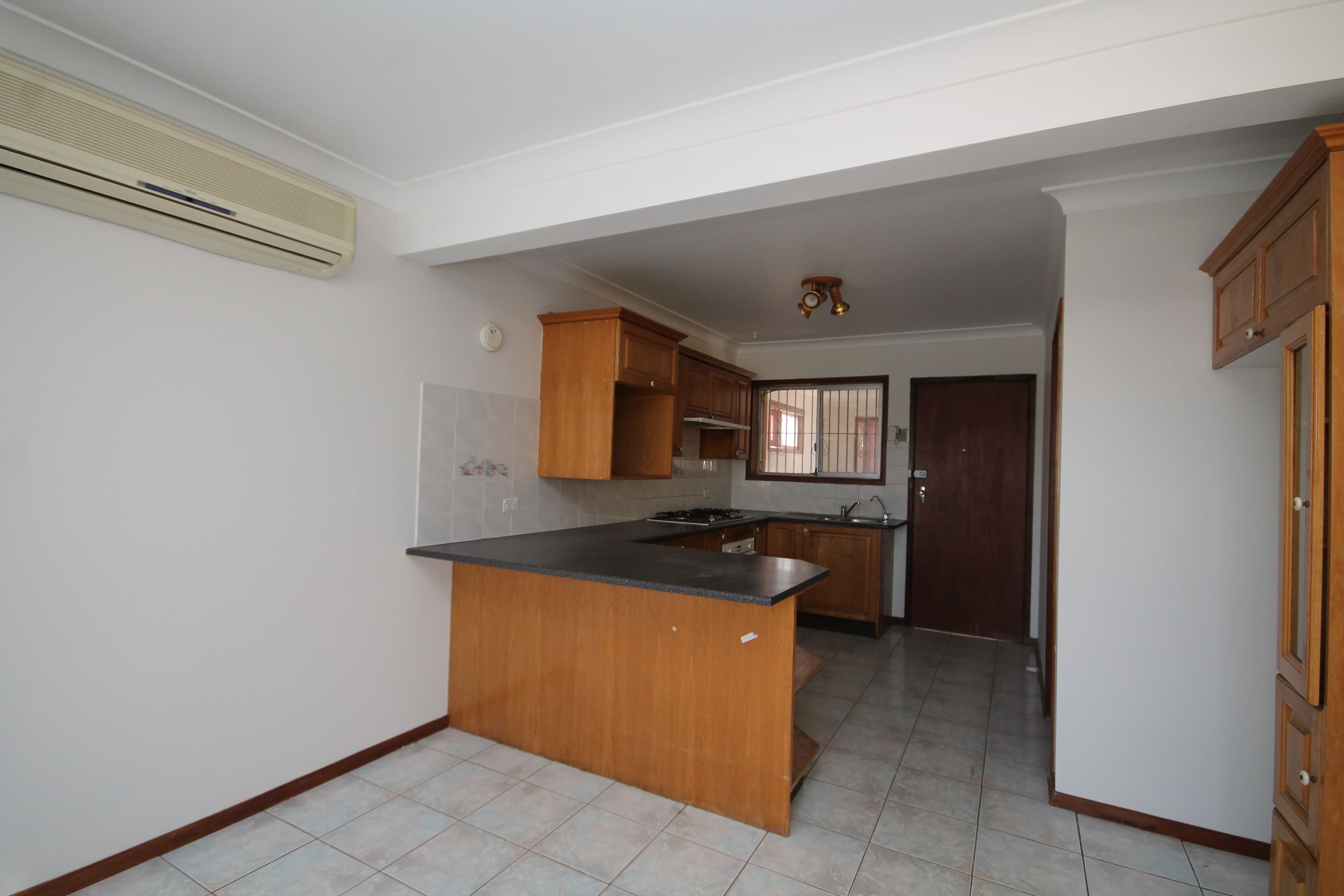 24 Tantani Avenue, Green Valley - Thumbnail 4