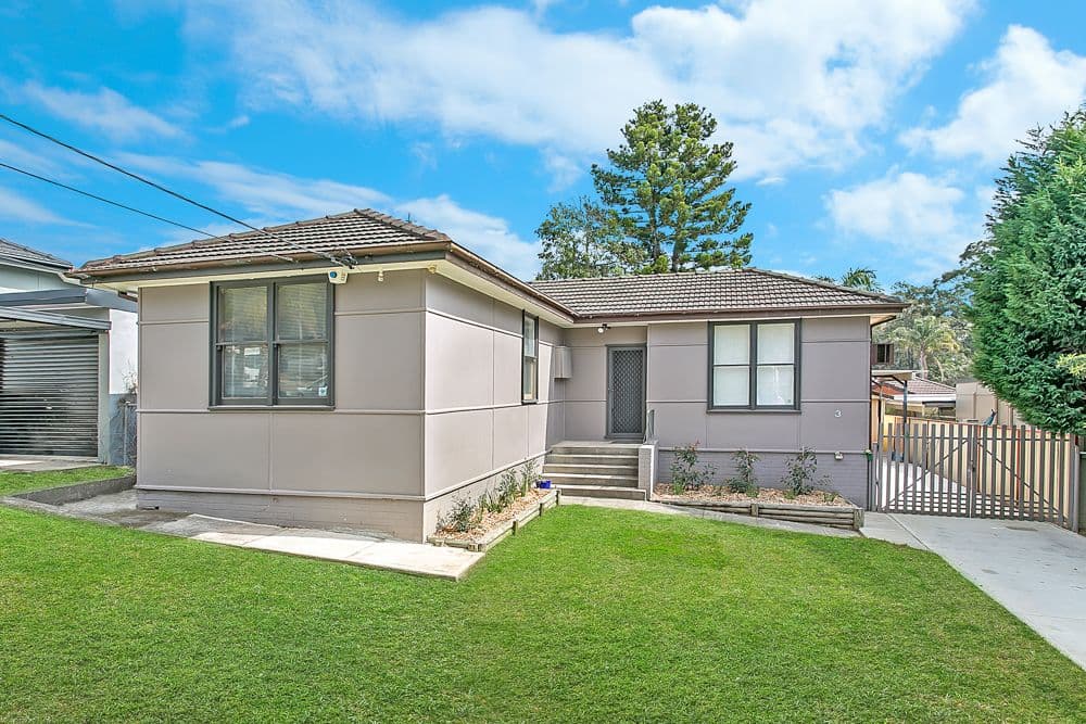 3 Rumsey Crescent, Dundas - Image 1