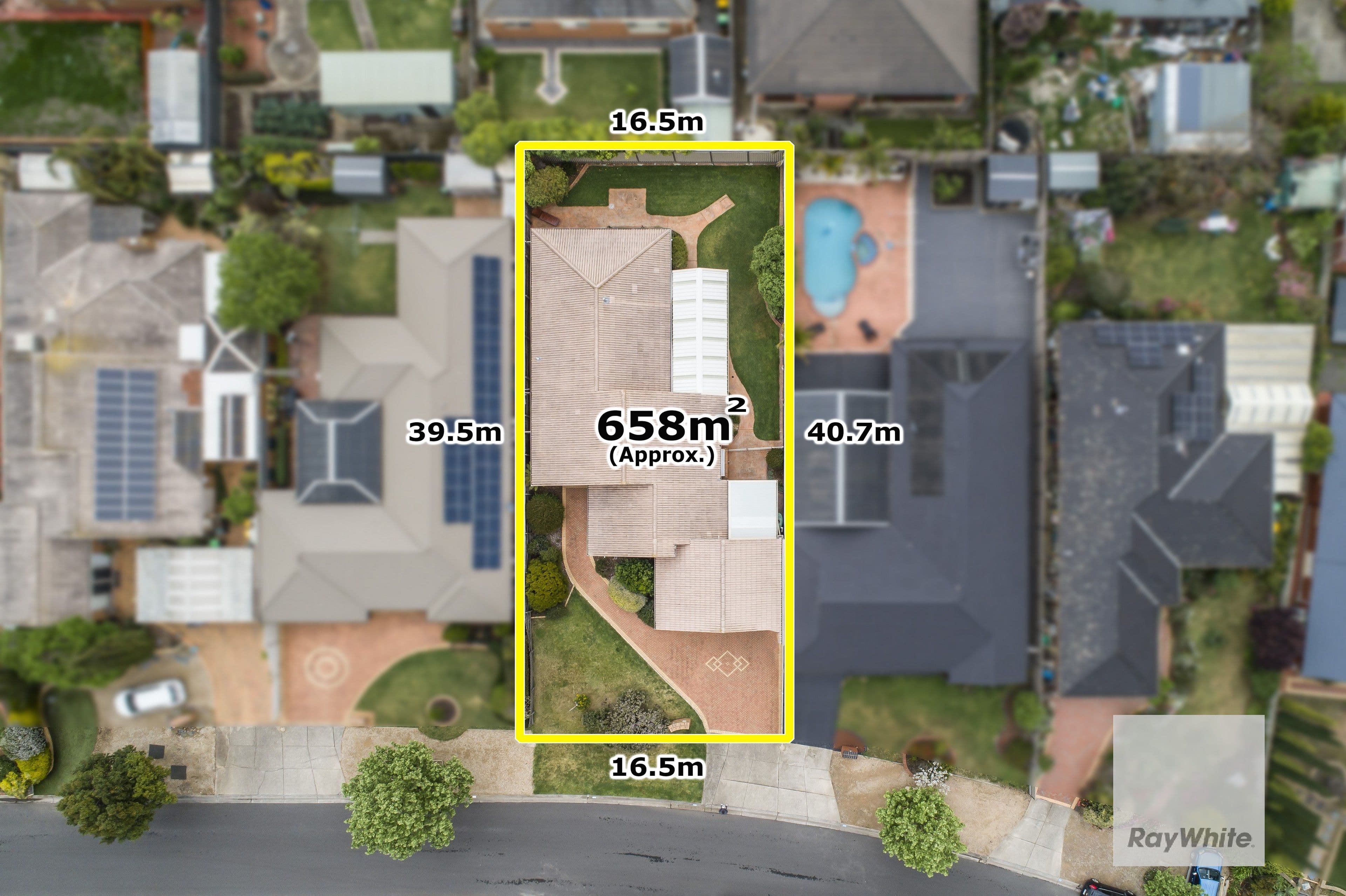 65 Truro Crescent, Taylors Lakes VIC 3038, Taylors Lakes - Thumbnail 2