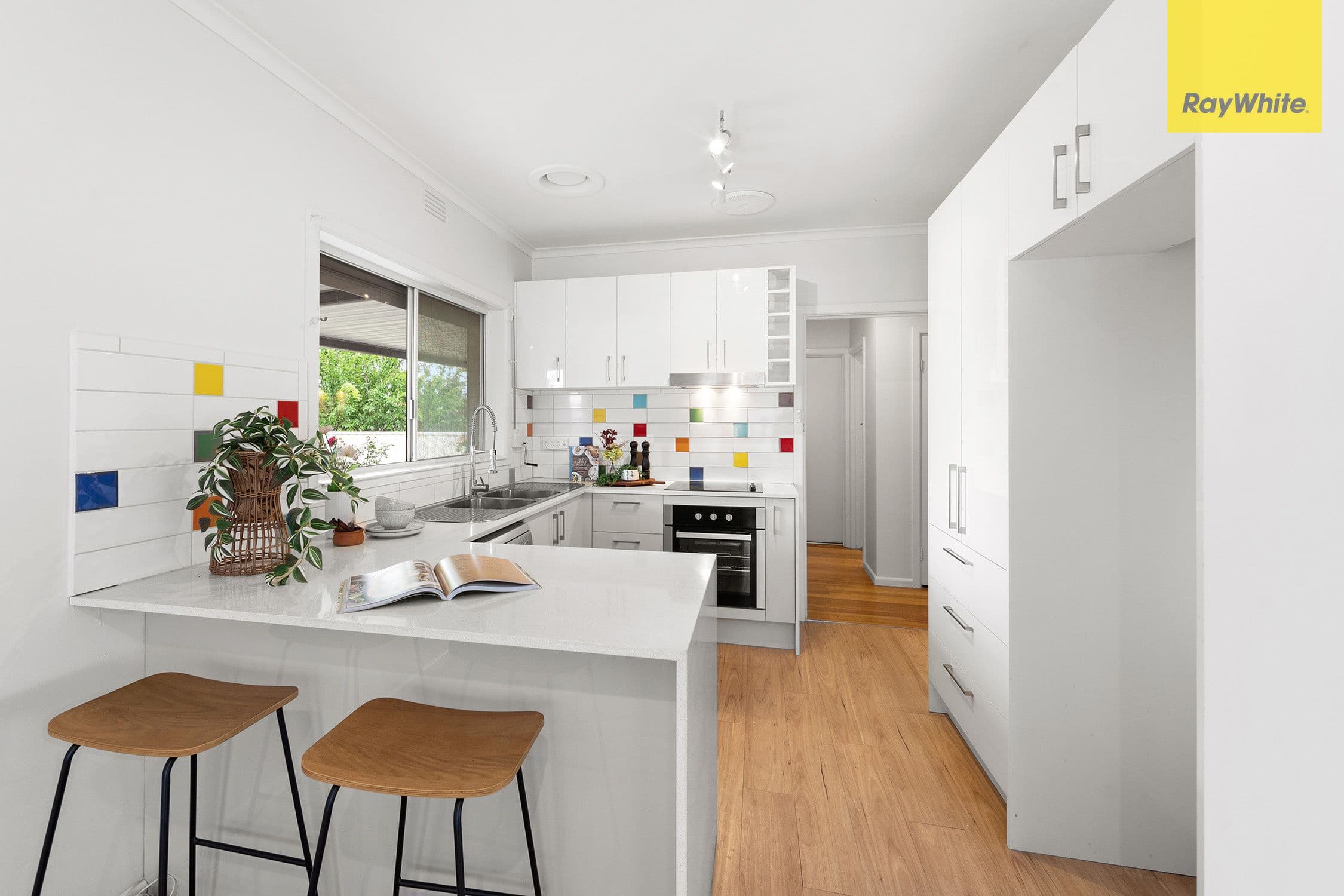 15 Pinoak Street, St Albans VIC 3021, St Albans - Thumbnail 5