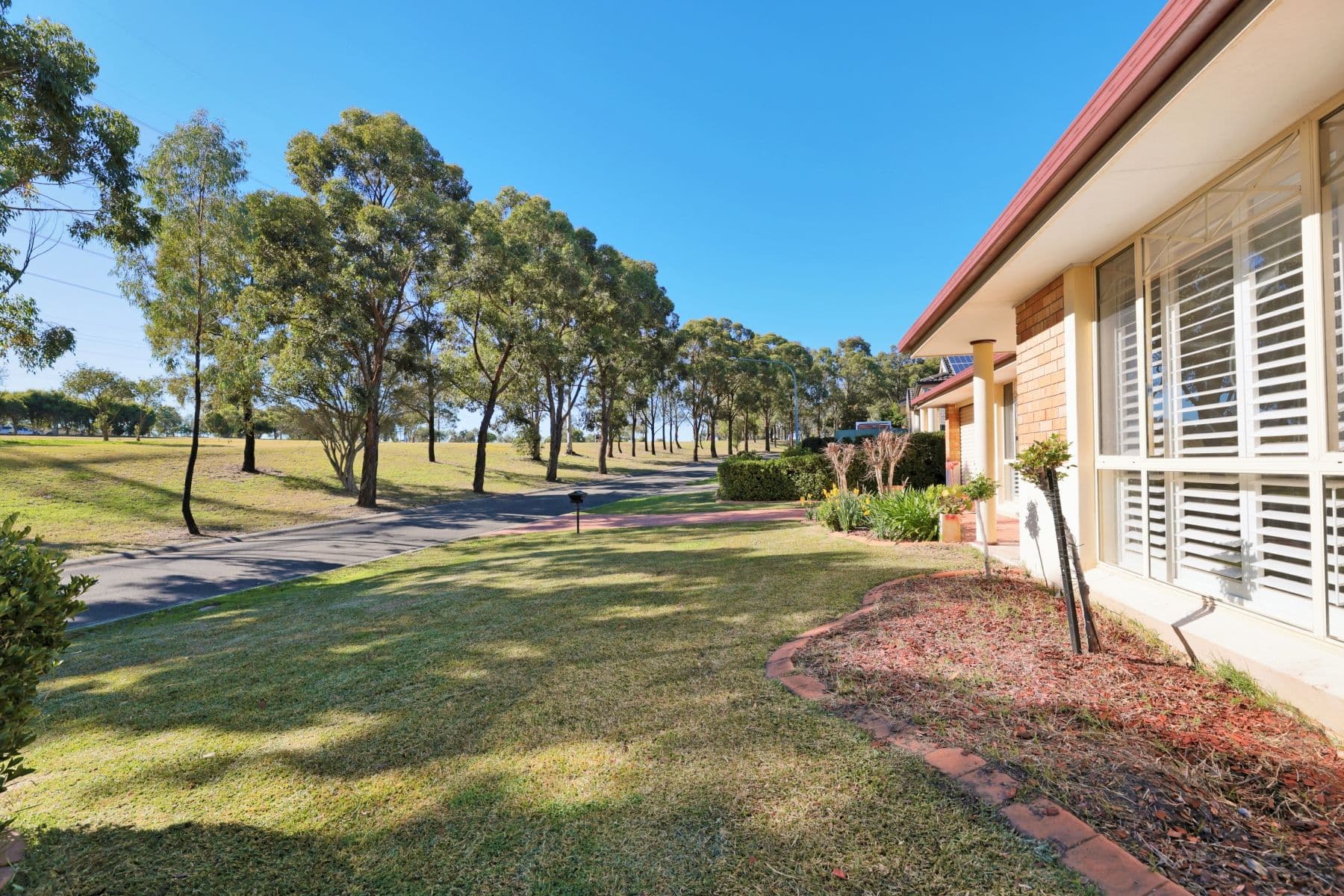 12 Sunbird Terrace, Glenmore Park NSW 2745, Glenmore Park - Thumbnail 2