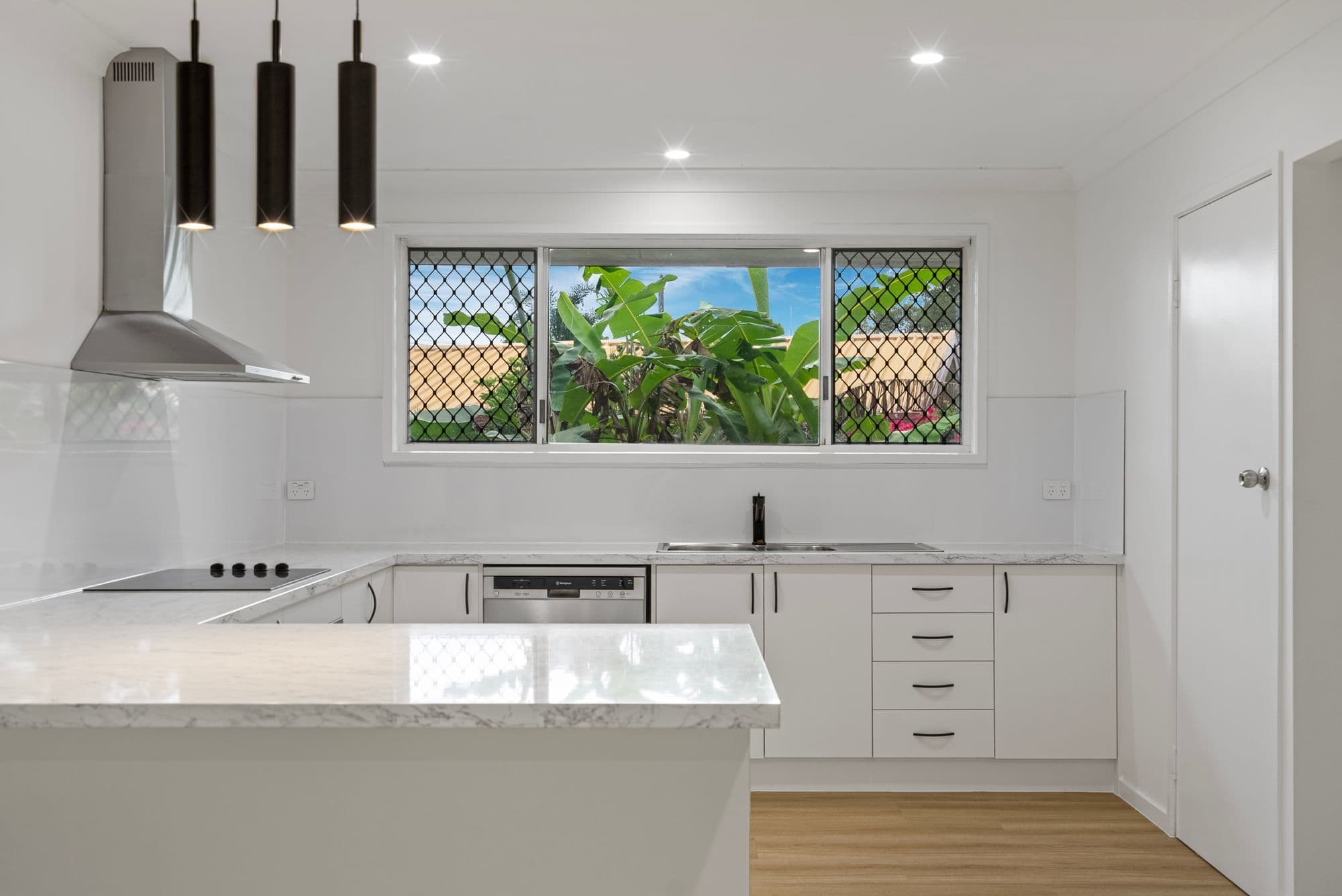31 Yorkshire Crescent, Mount Warren Park QLD 4207, Mount Warren Park - Thumbnail 7