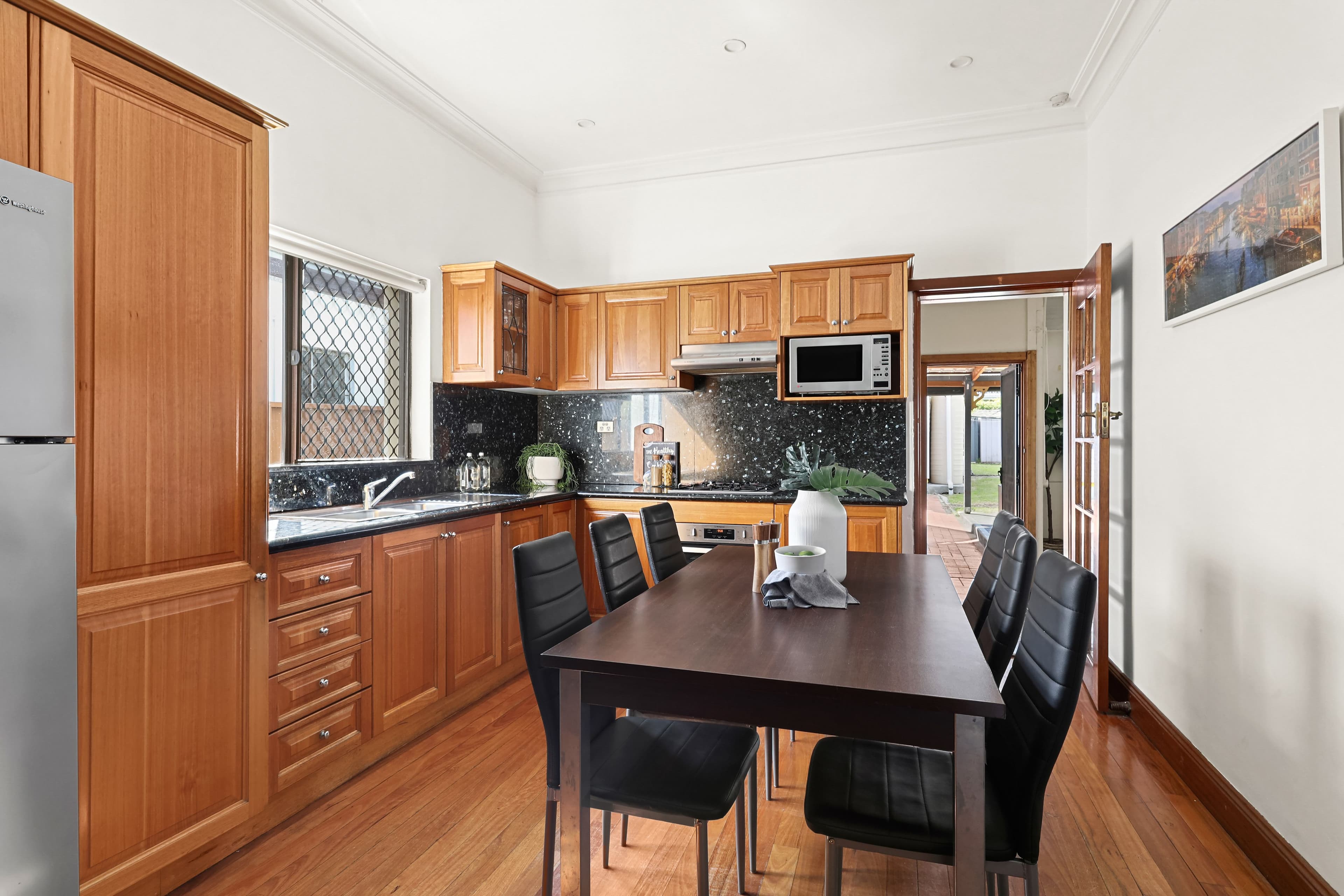 118 Harcourt Parade, Rosebery NSW 2018, Rosebery - Thumbnail 3