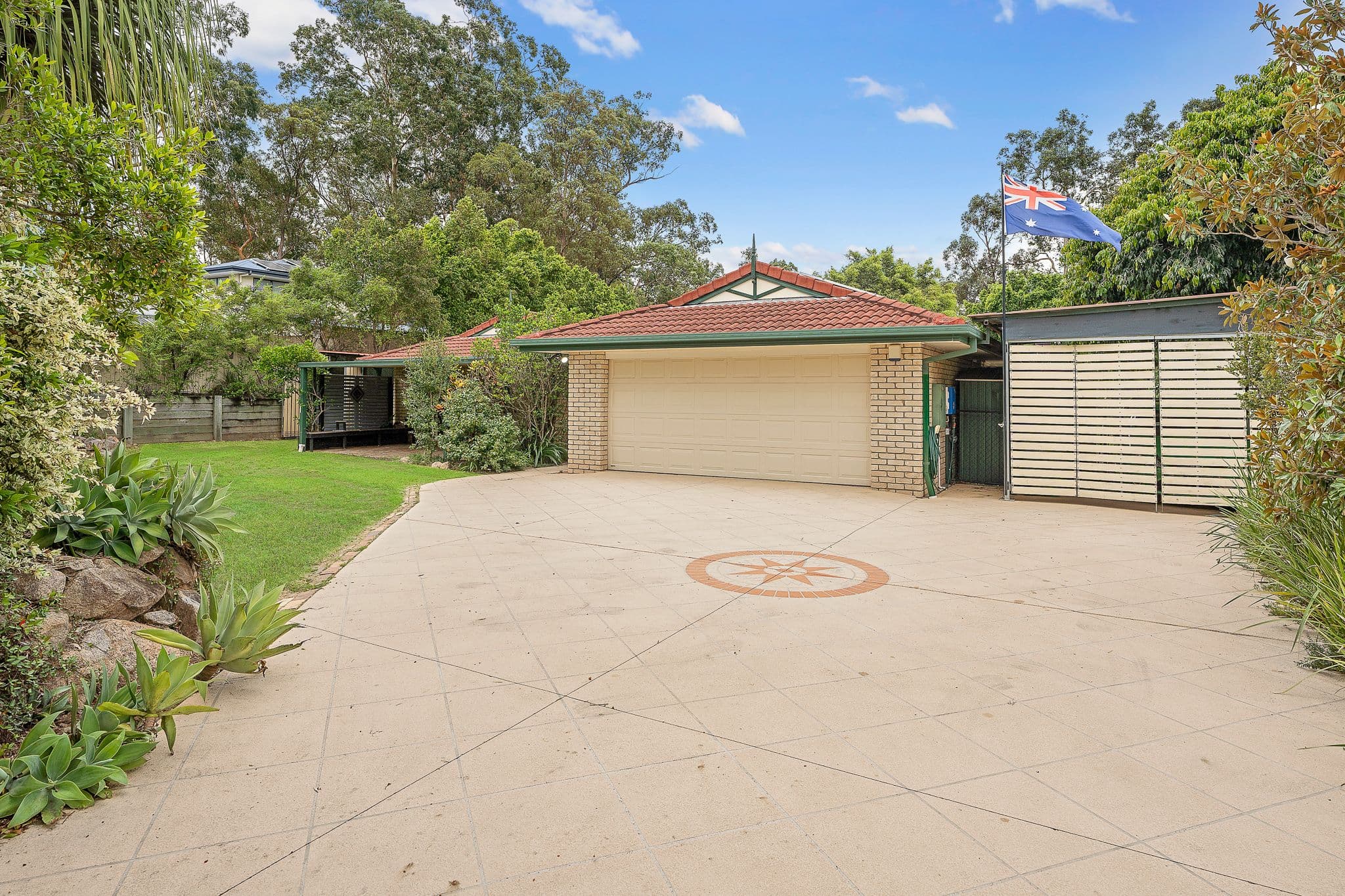 3 Ken Duncombe Drive, Cashmere QLD 4500, Cashmere - Thumbnail 2