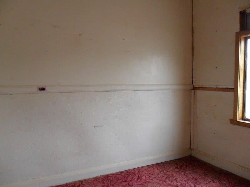 323 Piper Street, BROKEN HILL NSW 2880, Broken Hill - Thumbnail 2