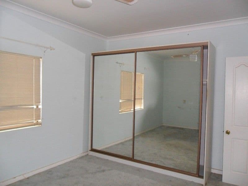 323 Piper Street, BROKEN HILL NSW 2880, Broken Hill - Thumbnail 4