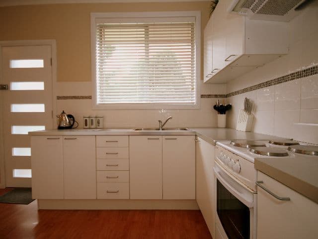 5 Jackson Crescent, CHESTER HILL NSW 2162, Chester Hill - Thumbnail 4
