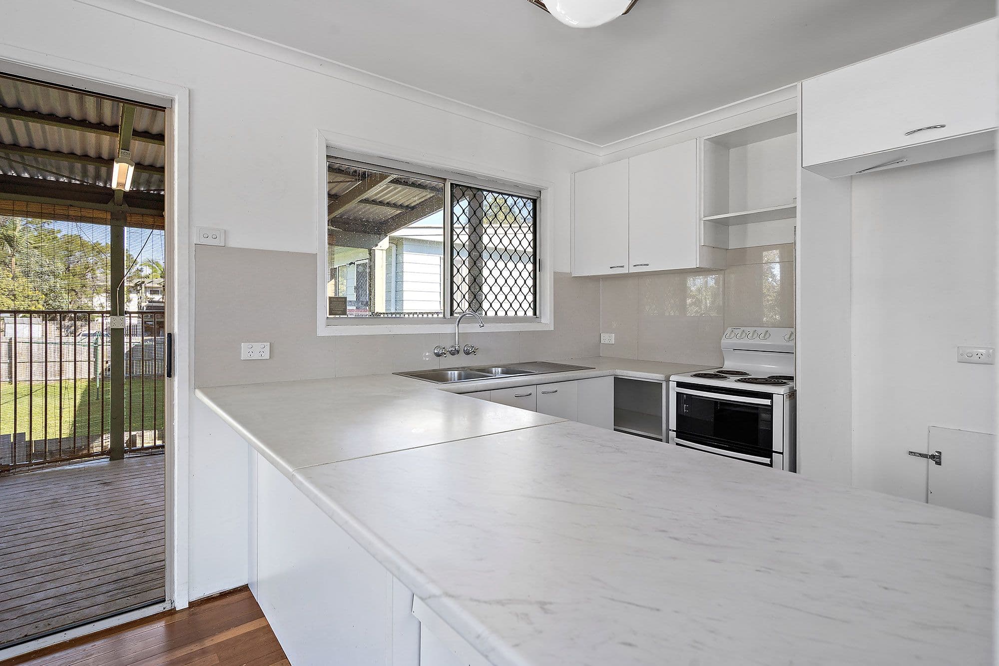 198 Juers Street, Kingston QLD 4114, Kingston - Thumbnail 8