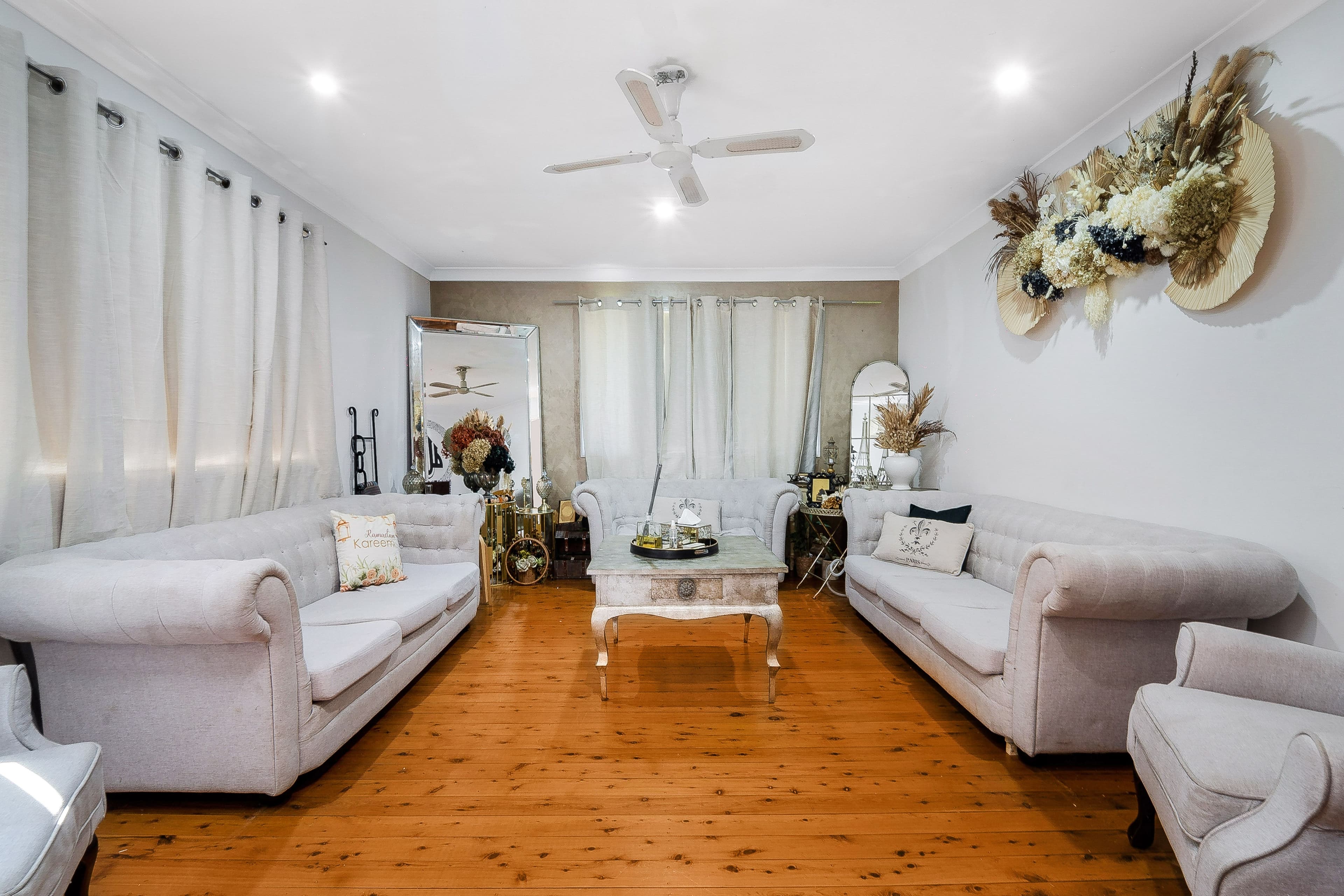 9 Kurrajong Avenue, Georges Hall NSW 2198, Georges Hall - Thumbnail 3