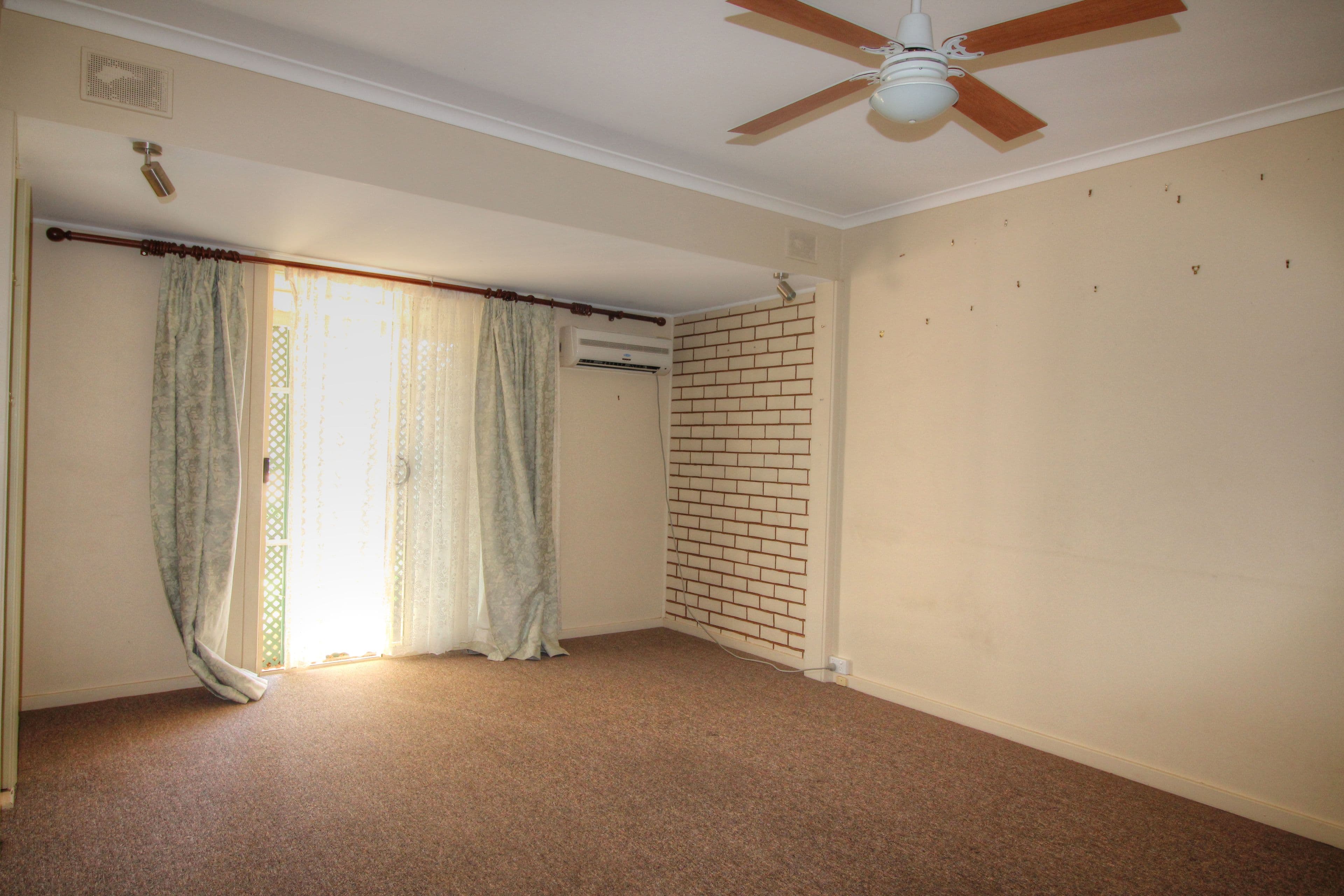 5 Belah Street, Renmark SA 5341, Renmark - Thumbnail 2