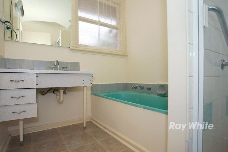 14 Glenwood Drive, SPRINGVALE SOUTH VIC 3172, Springvale South - Thumbnail 7