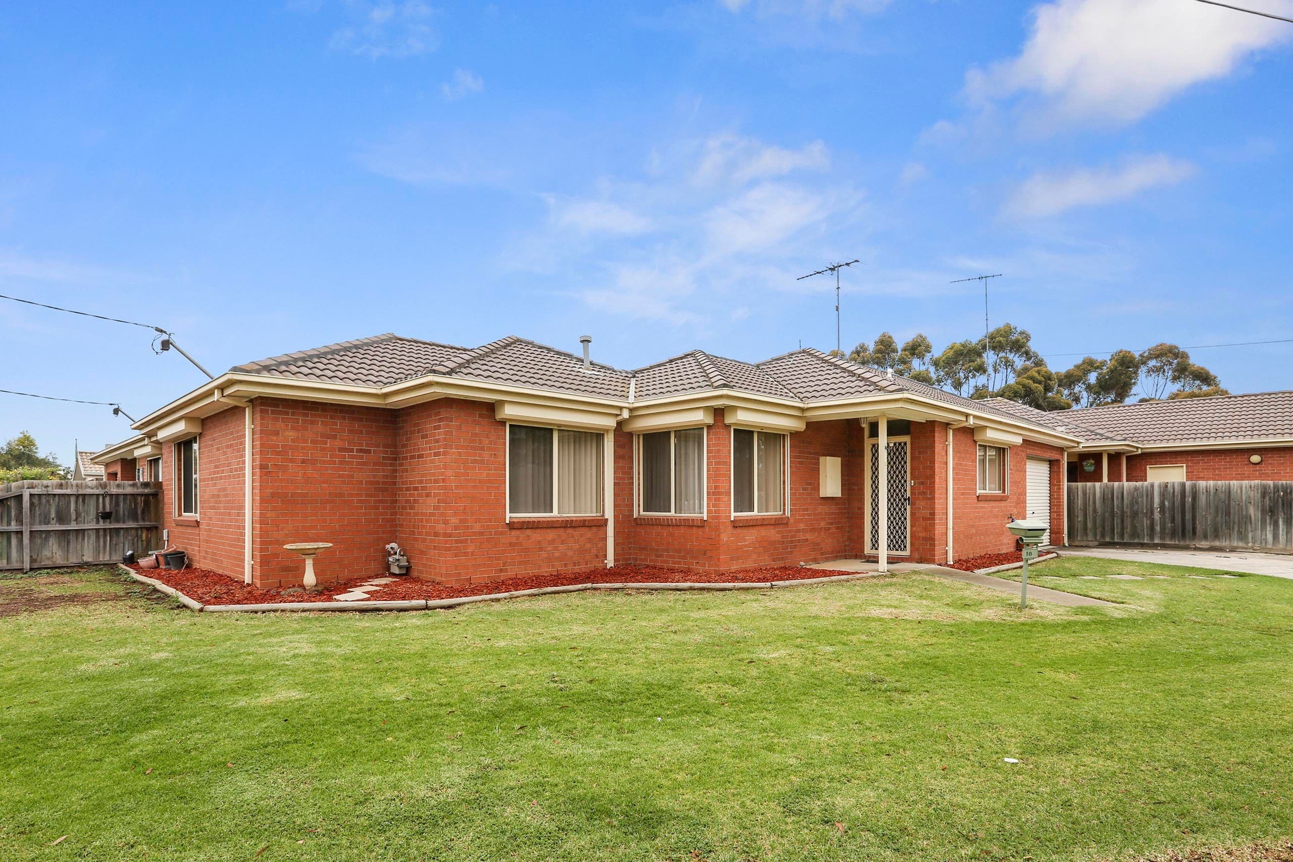 10 Clover Street, Lara VIC 3212, Lara - Image 1