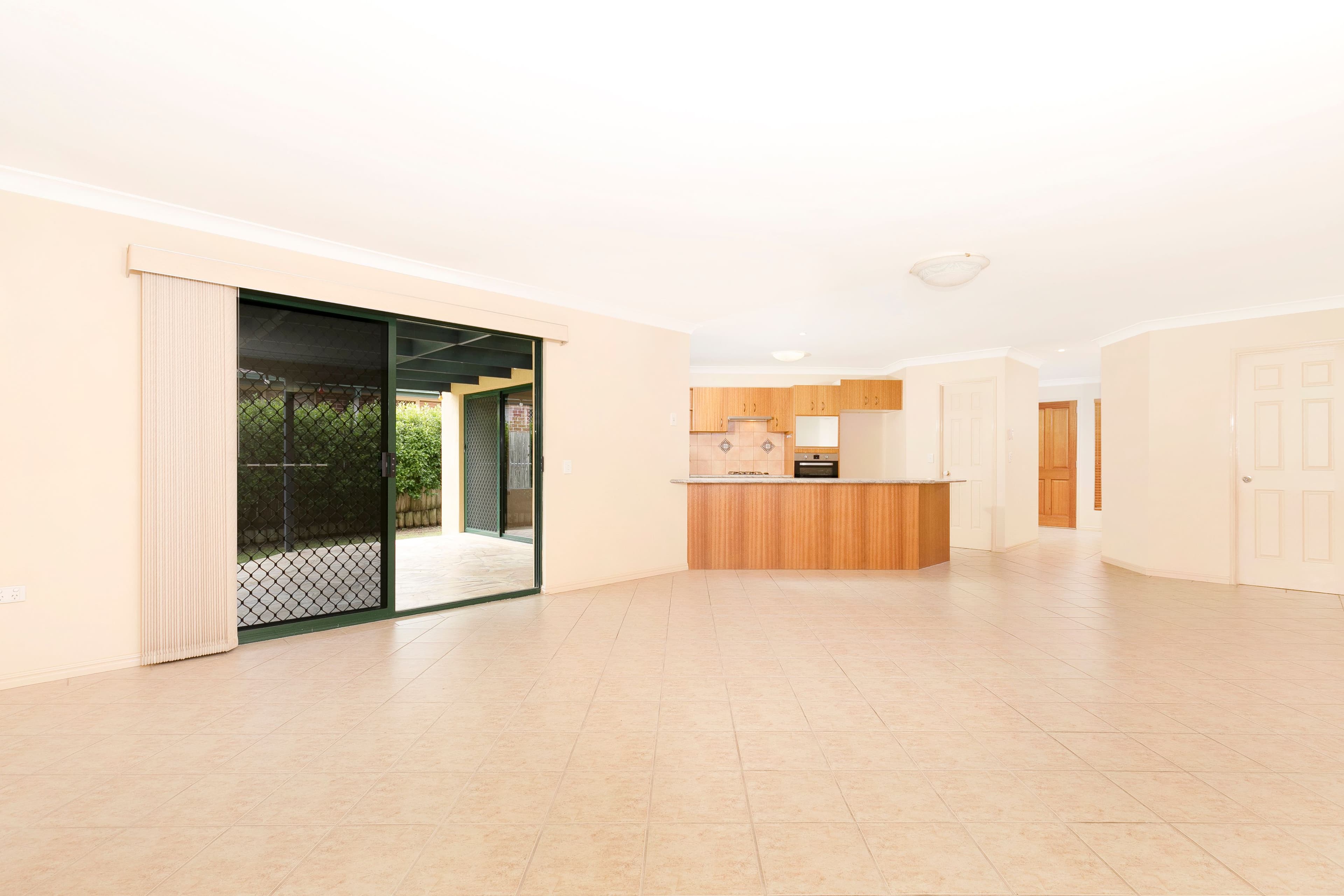20 Oakmont Avenue, Oxley QLD 4075, Oxley - Thumbnail 4