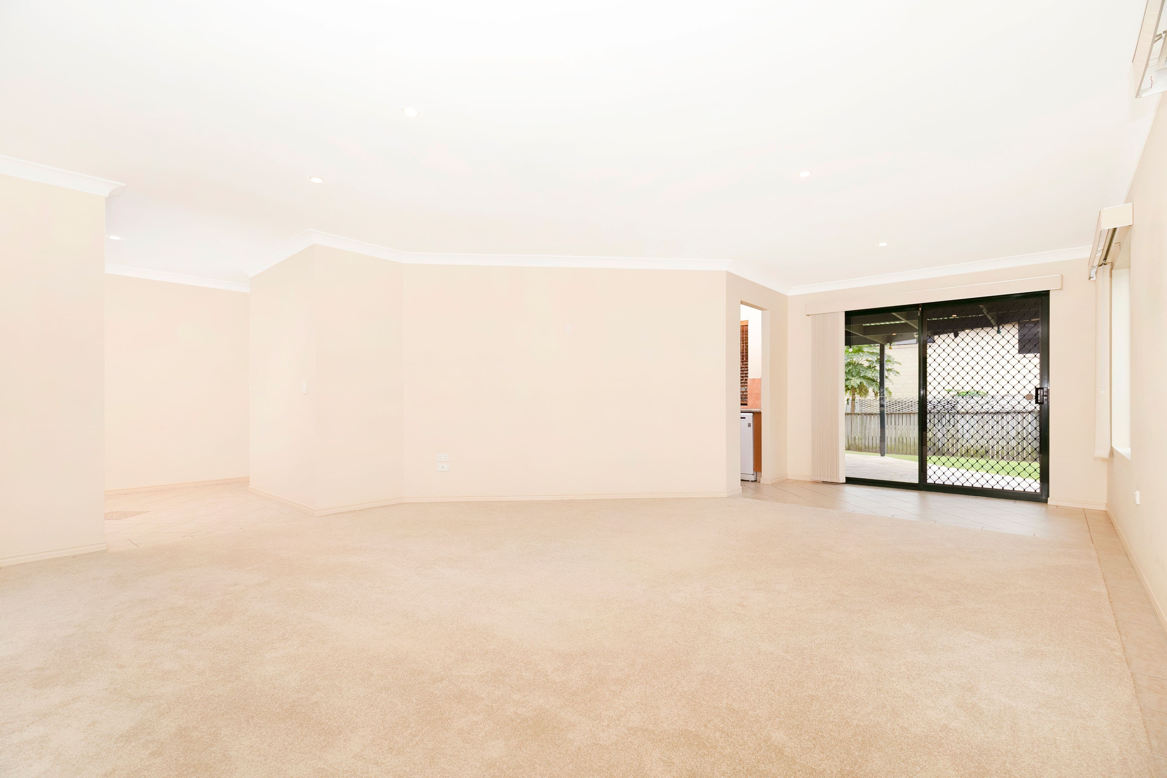 20 Oakmont Avenue, Oxley QLD 4075, Oxley - Thumbnail 7